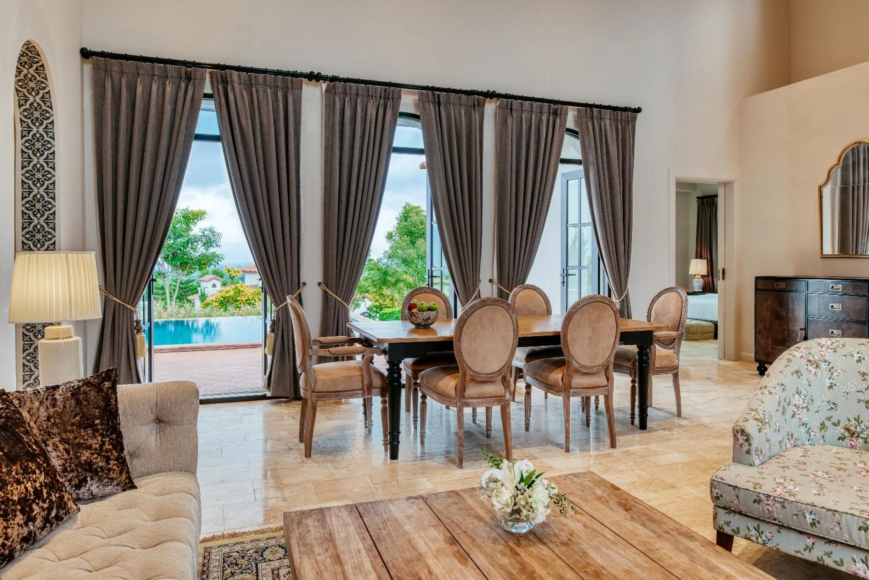 Living room in Mövenpick Resort Khao Yai