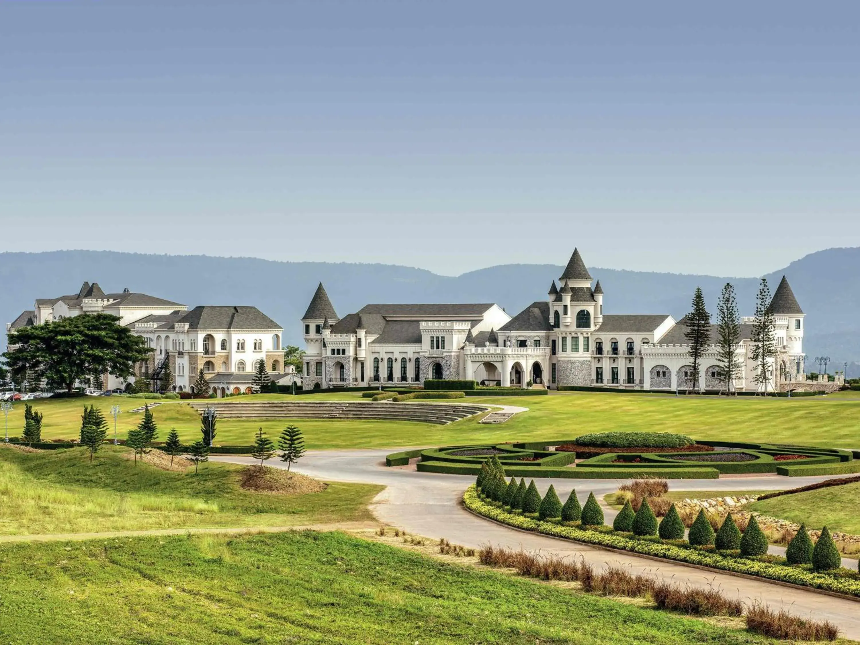 Property building in Mövenpick Resort Khao Yai Property building in Mövenpick Resort Khao Yai