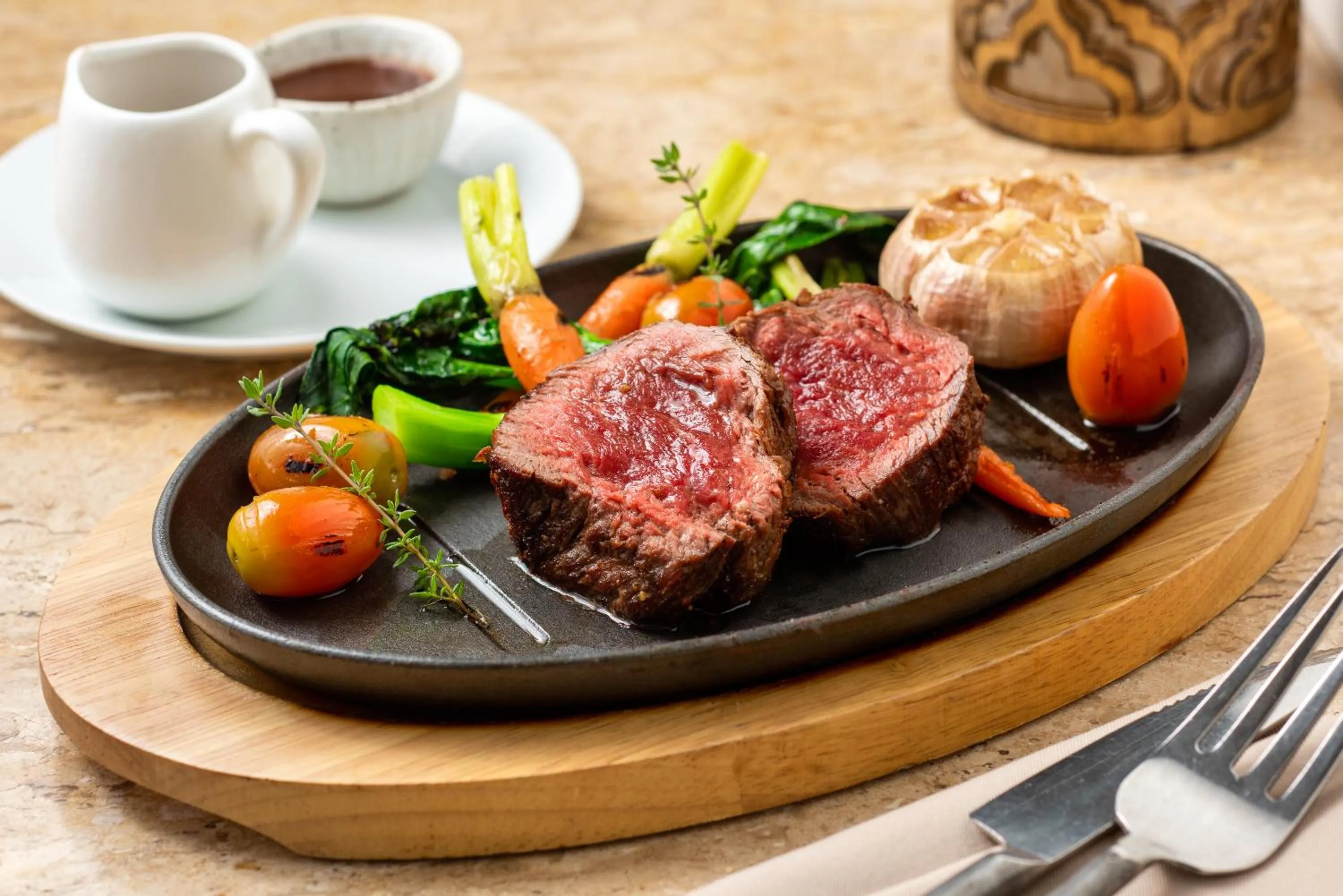 Food and drinks in Mövenpick Resort Khao Yai