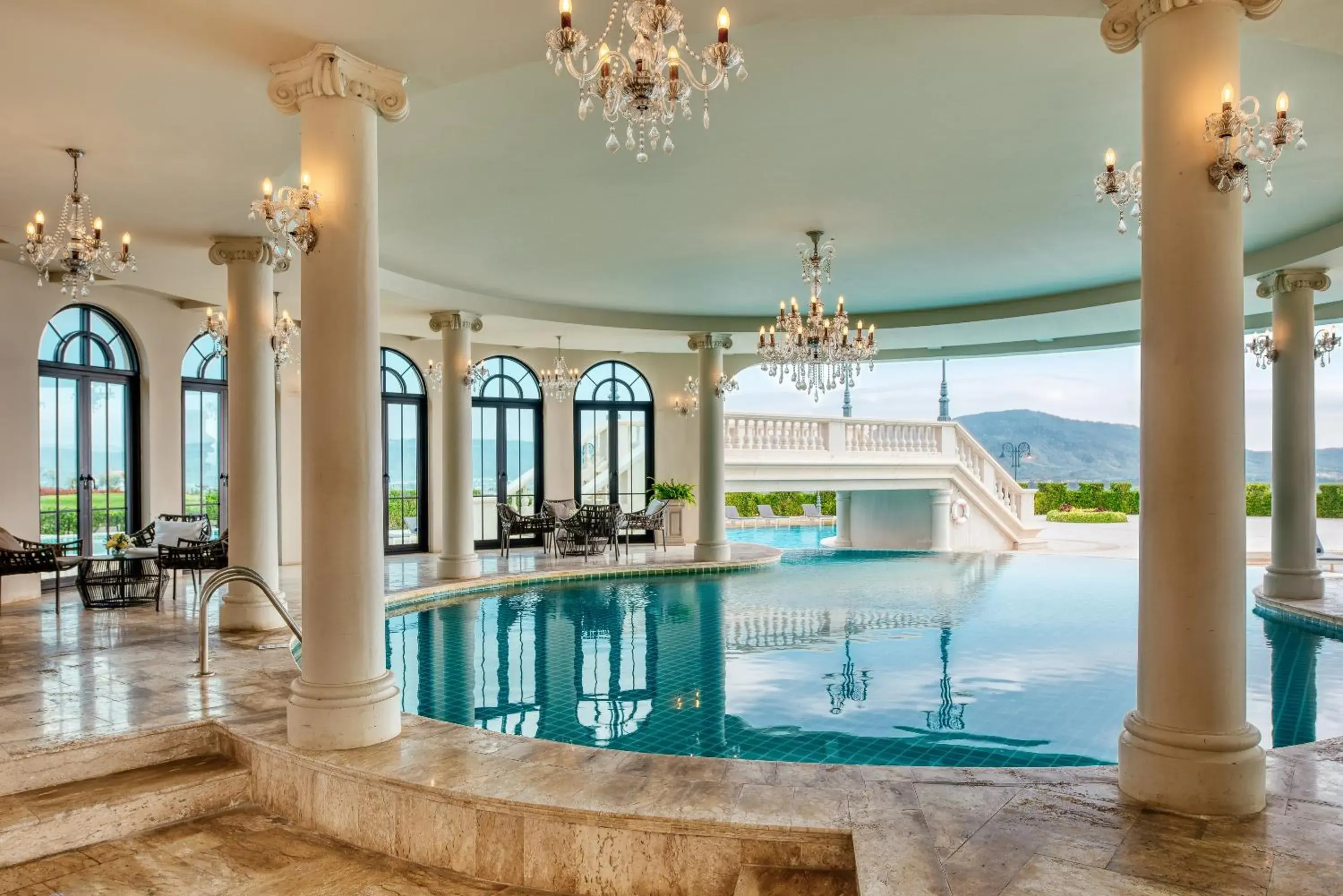 Swimming pool in Mövenpick Resort Khao Yai Swimming pool in Mövenpick Resort Khao Yai