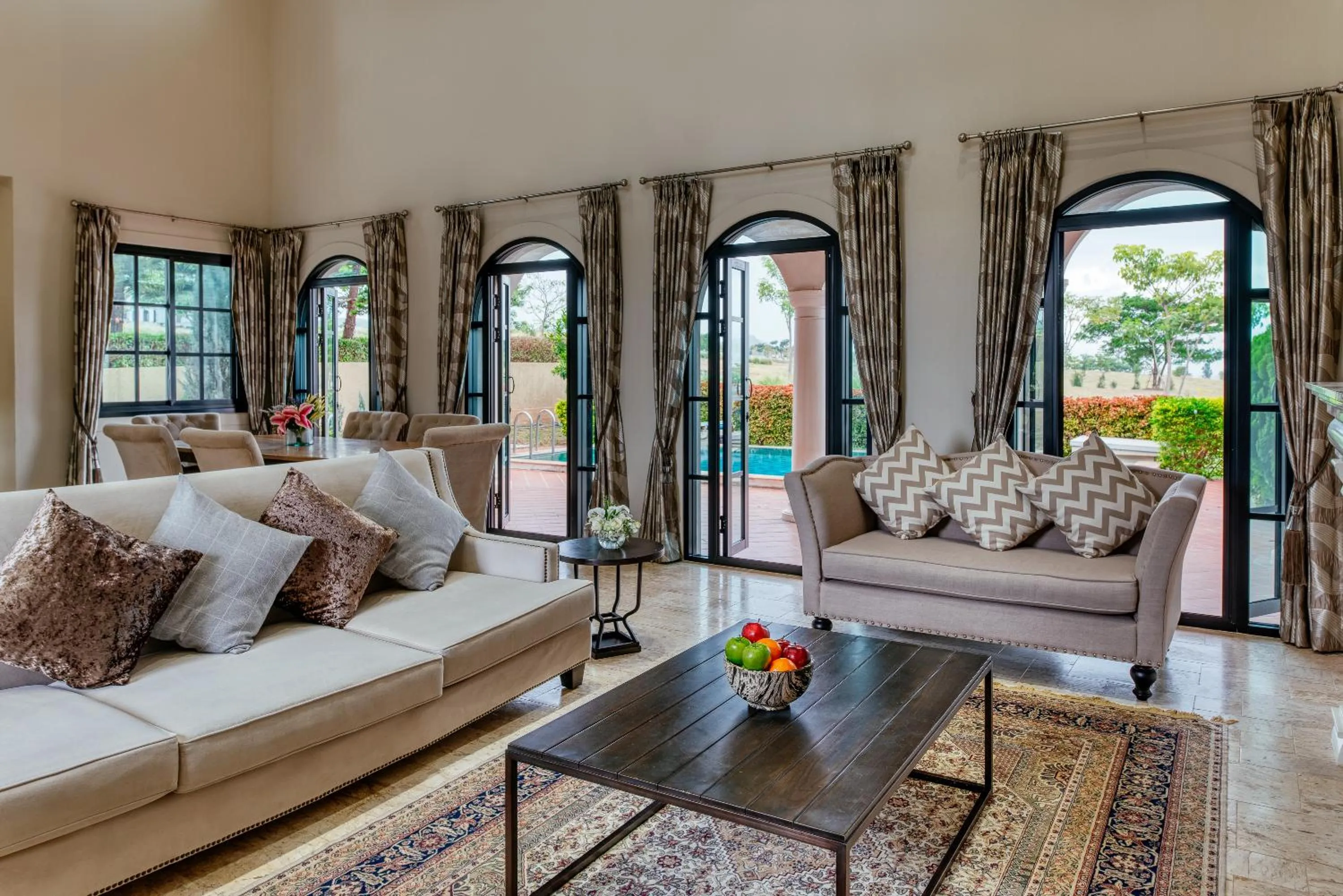 Living room, Bed in Mövenpick Resort Khao Yai