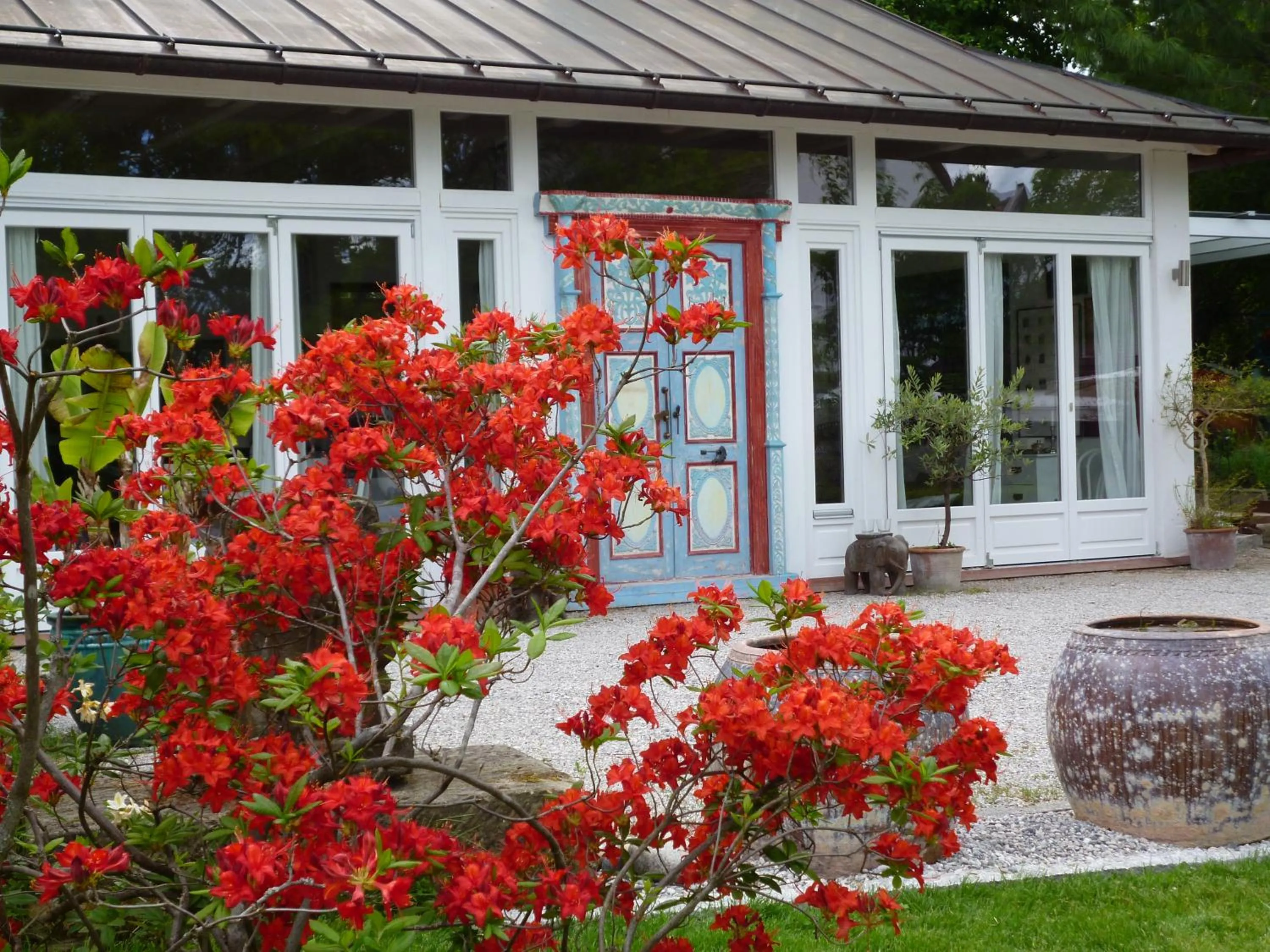 Property building in Am Eichholz Galerie & Art-Hotel