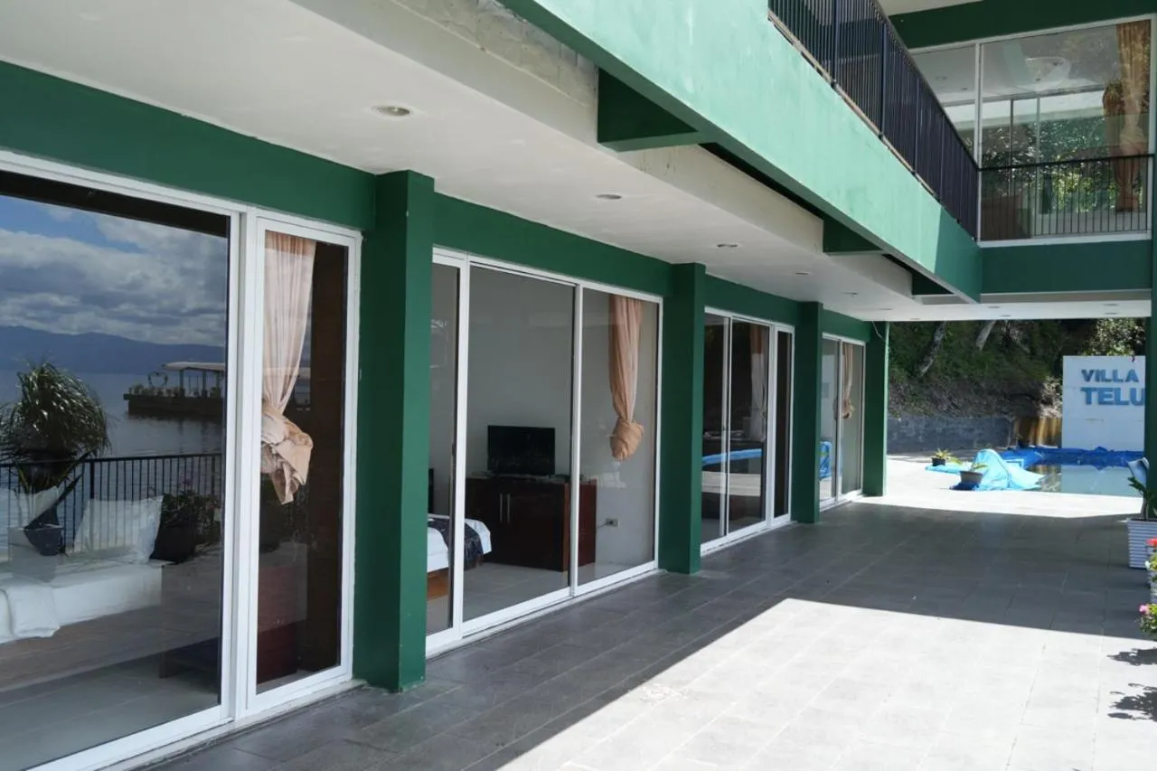 Tiara Bunga Hotel & Villa