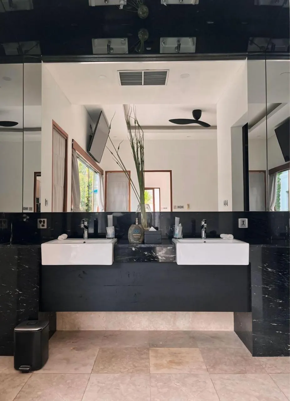 Bathroom in Kamil Villas