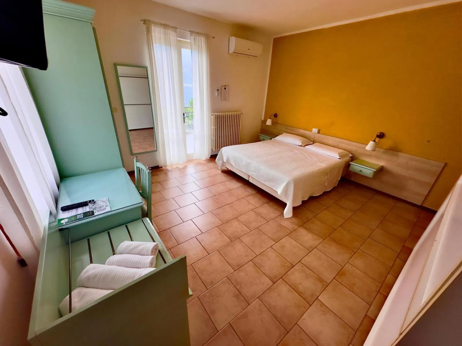 Bed in Hotel Silvana Garnì