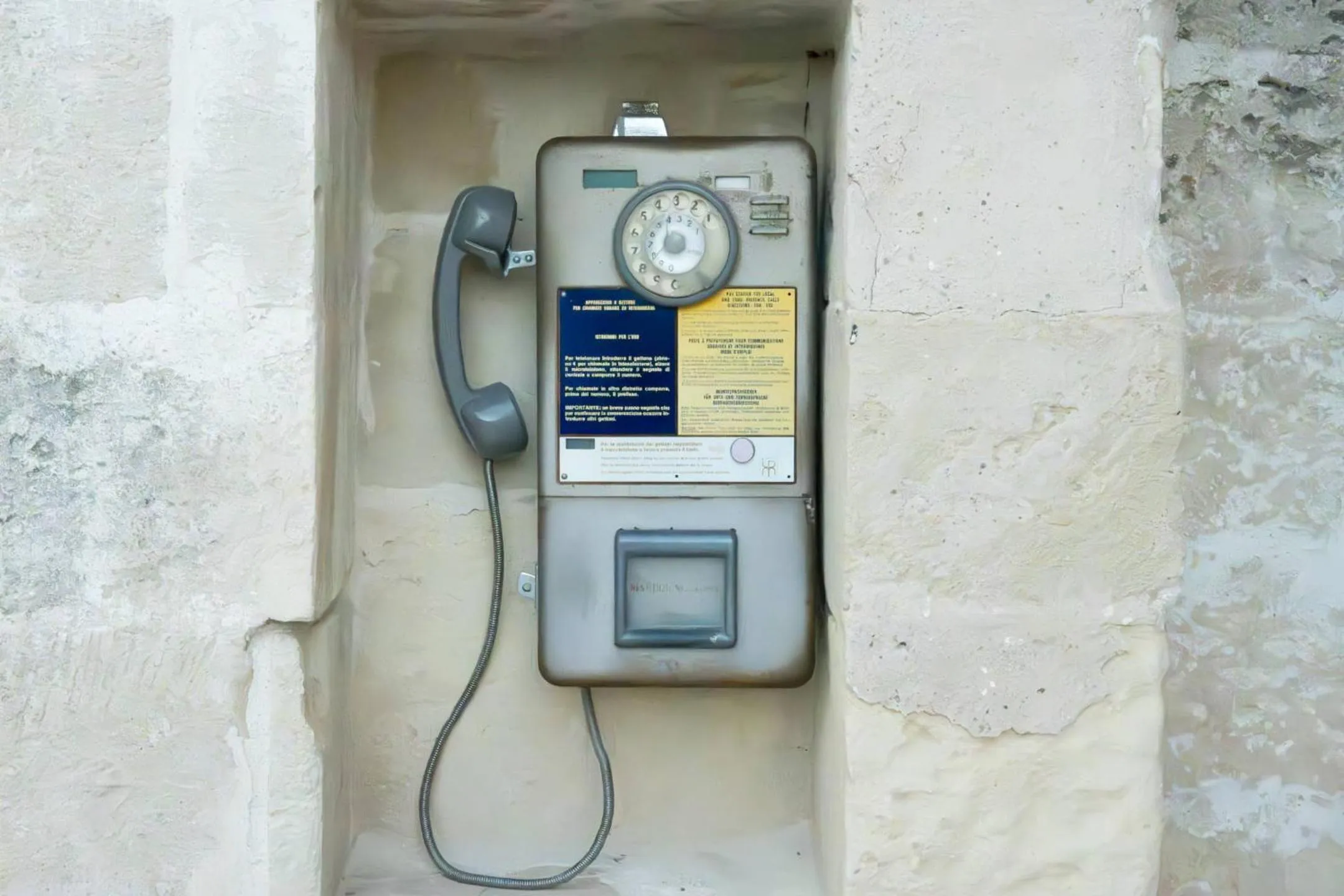 Decorative detail in Masseria Borgo Sentinella