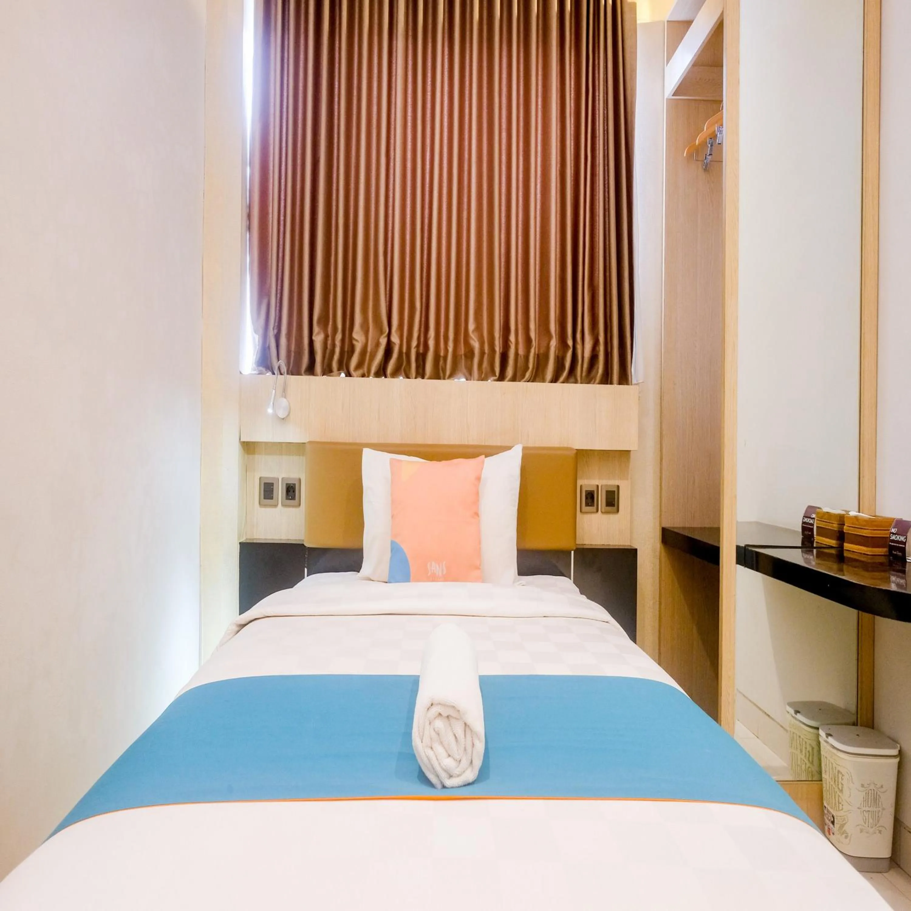 Bedroom, Bed in Sans Vibes Hotel Grand Omah Sastro Gejayan