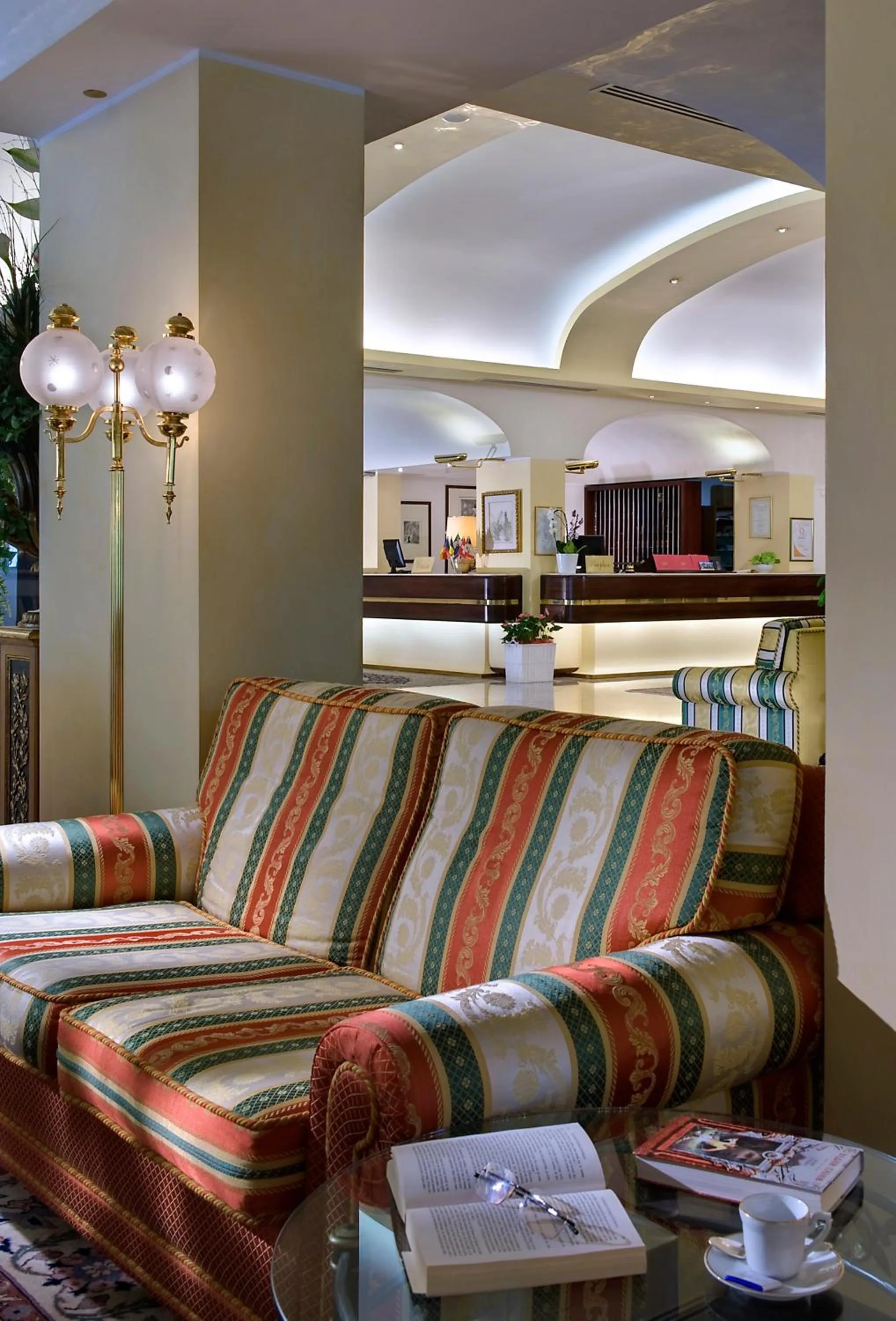 Communal lounge/ TV room in Grand Hotel Terme & Spa