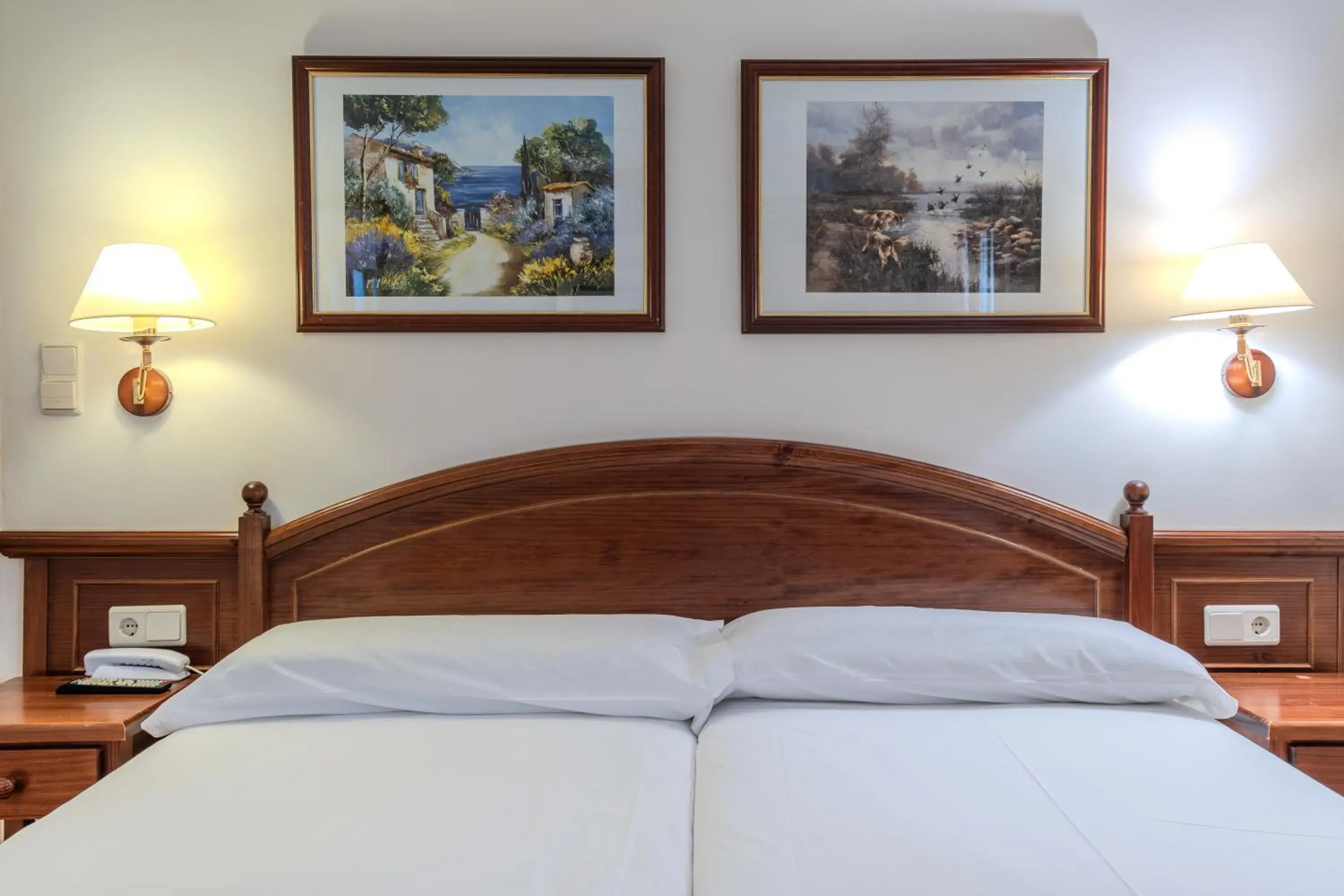 Bed in Montecarlo Bed in Montecarlo