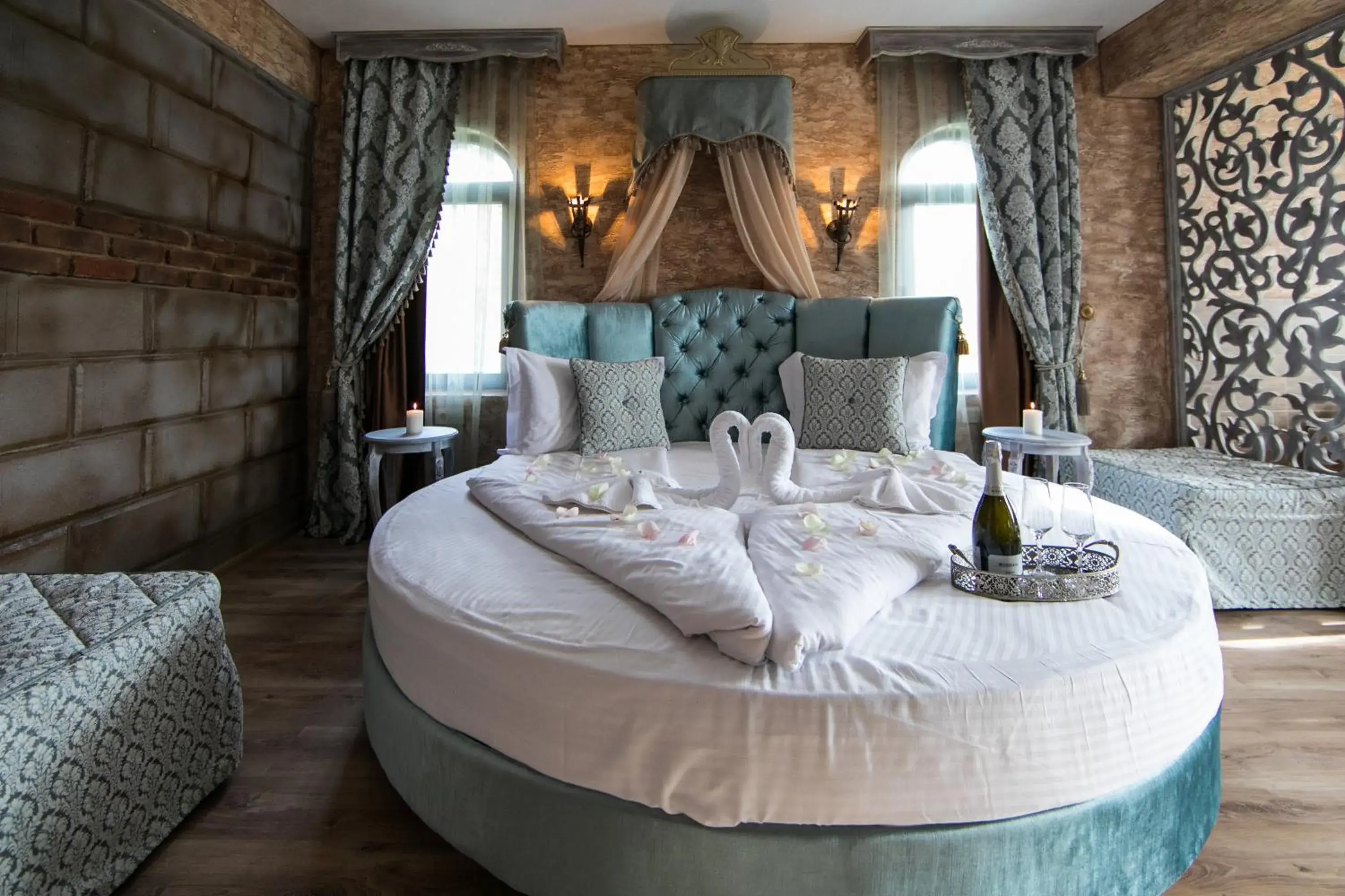 Suite with Spa Bath in Valentina Castle Suite with Spa Bath in Valentina Castle