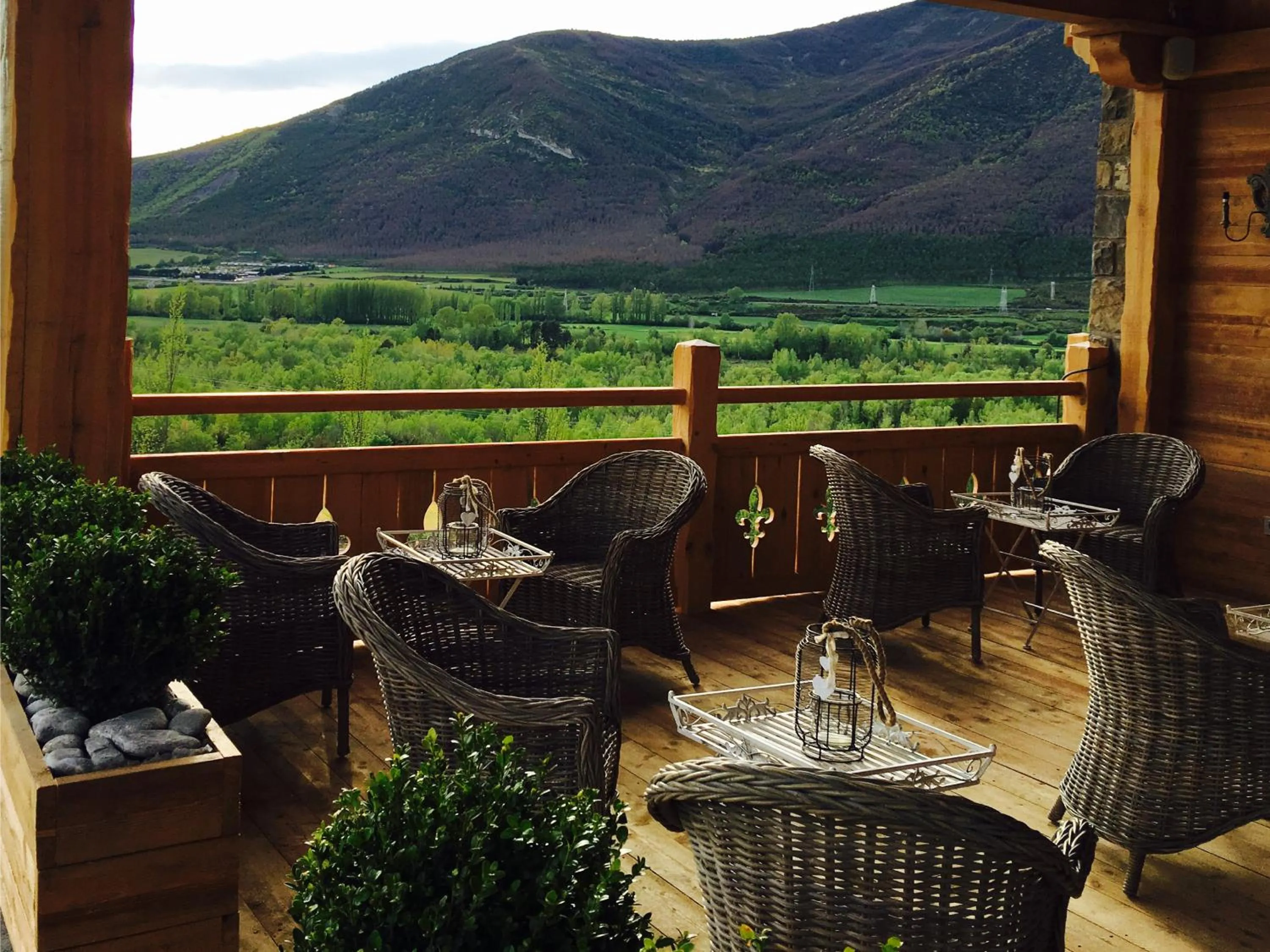 Restaurant/places to eat in Hotel Viñas de Lárrede