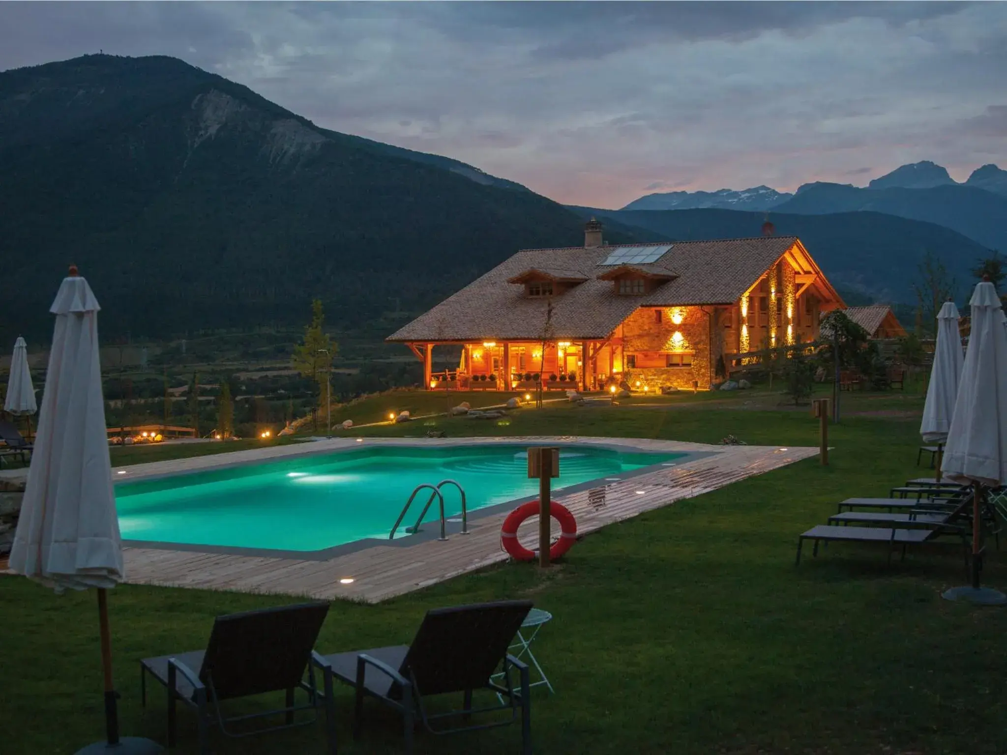 Property building in Hotel Viñas de Lárrede Property building in Hotel Viñas de Lárrede