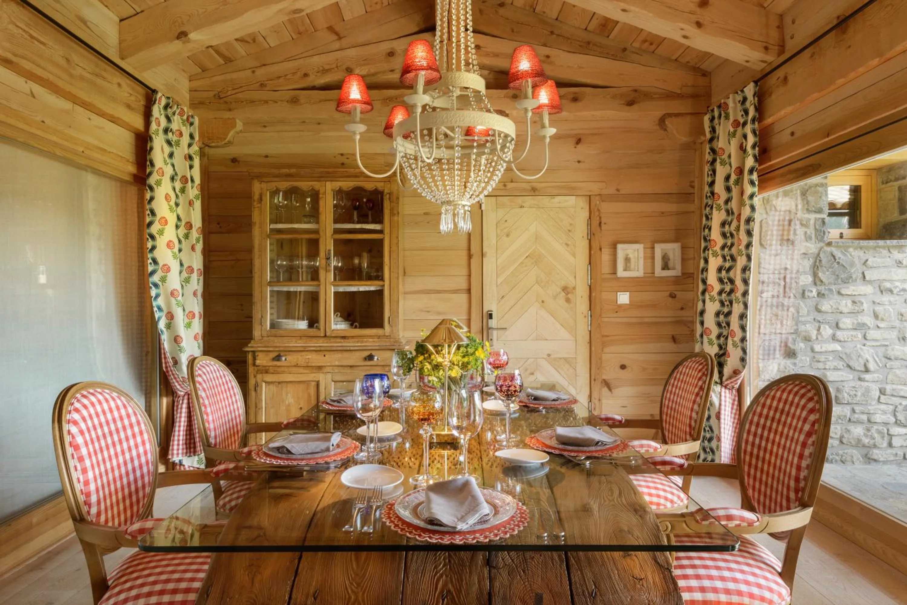 Dining area in Hotel Viñas de Lárrede
