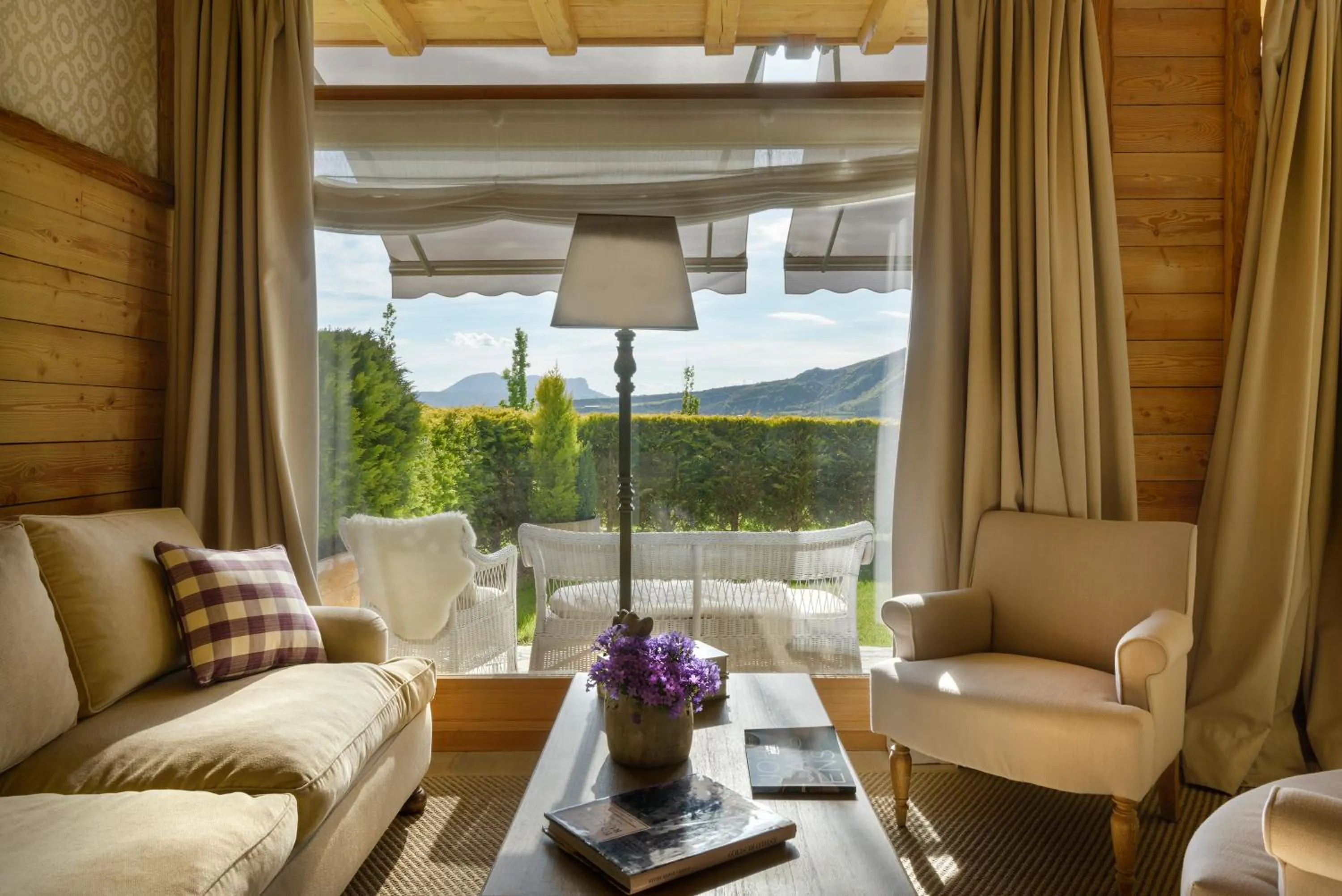 Hotel Viñas de Lárrede