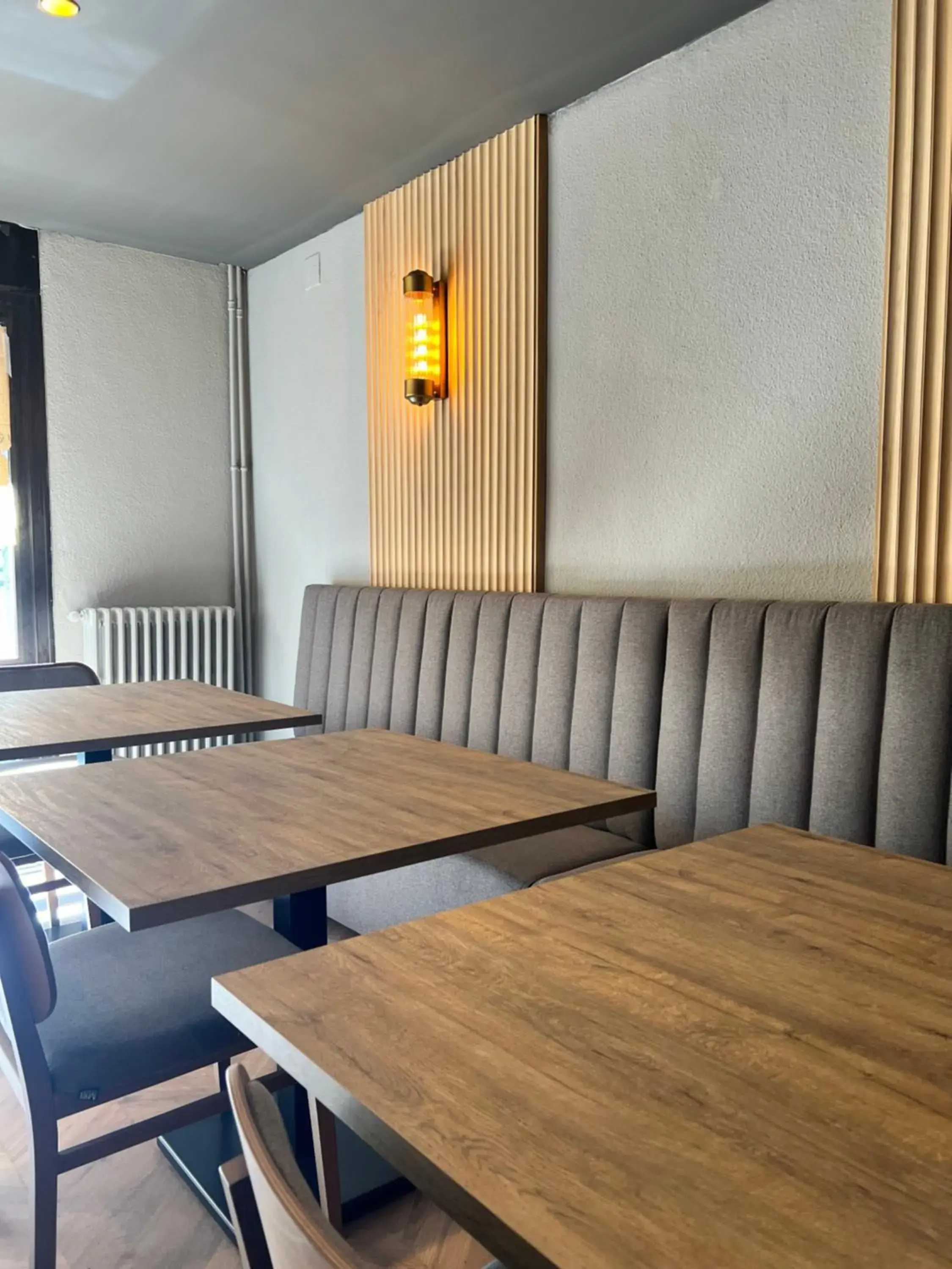 Breakfast in Yomo Petit Paris Breakfast in Yomo Petit Paris