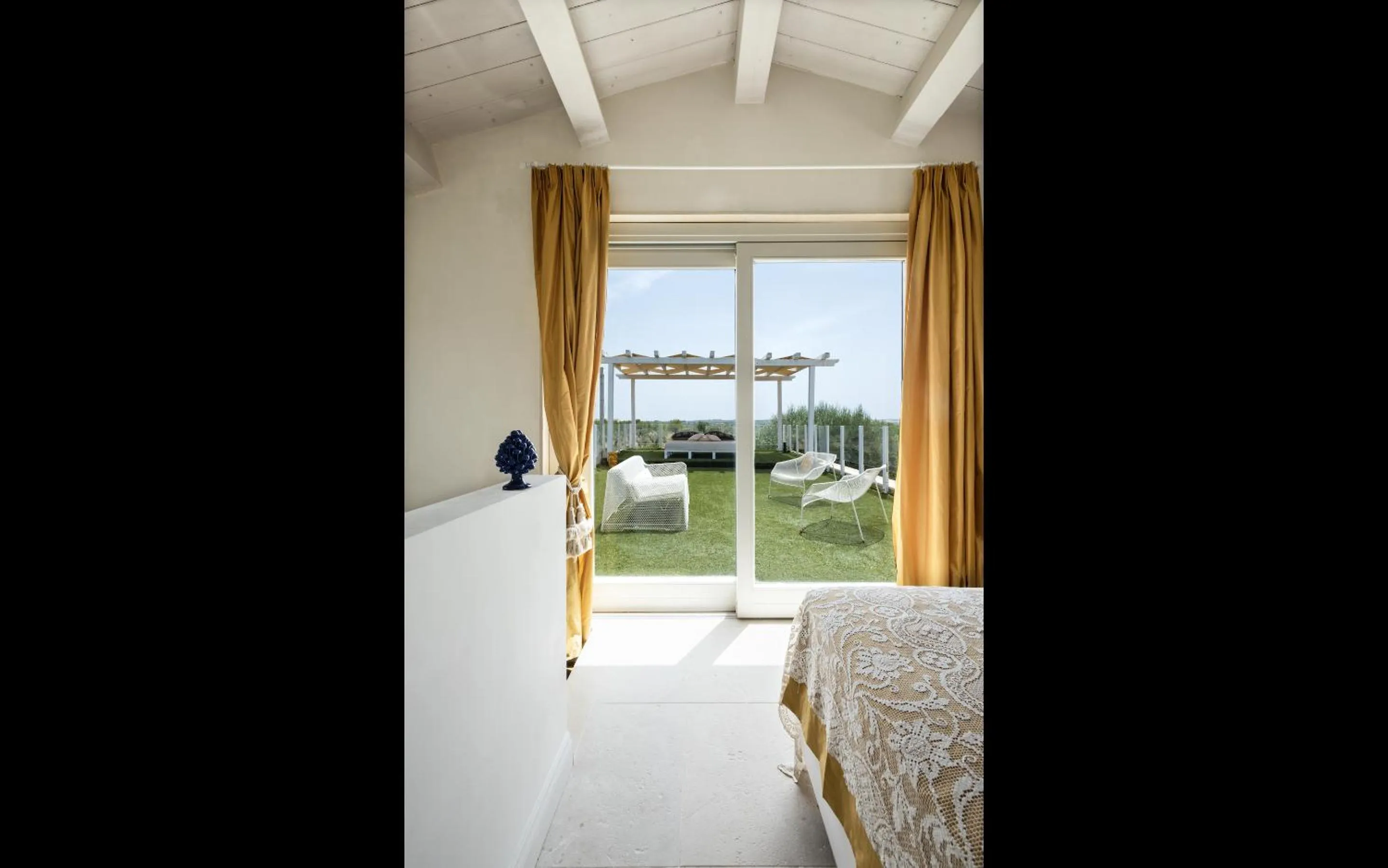 Balcony/Terrace, Bed in Zahir Country House Boutique Hotel