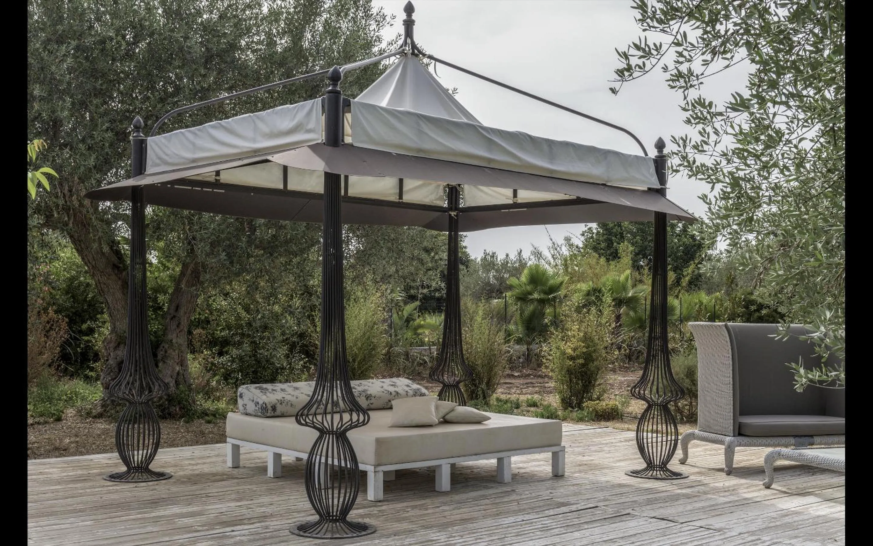 Patio in Zahir Country House Boutique Hotel