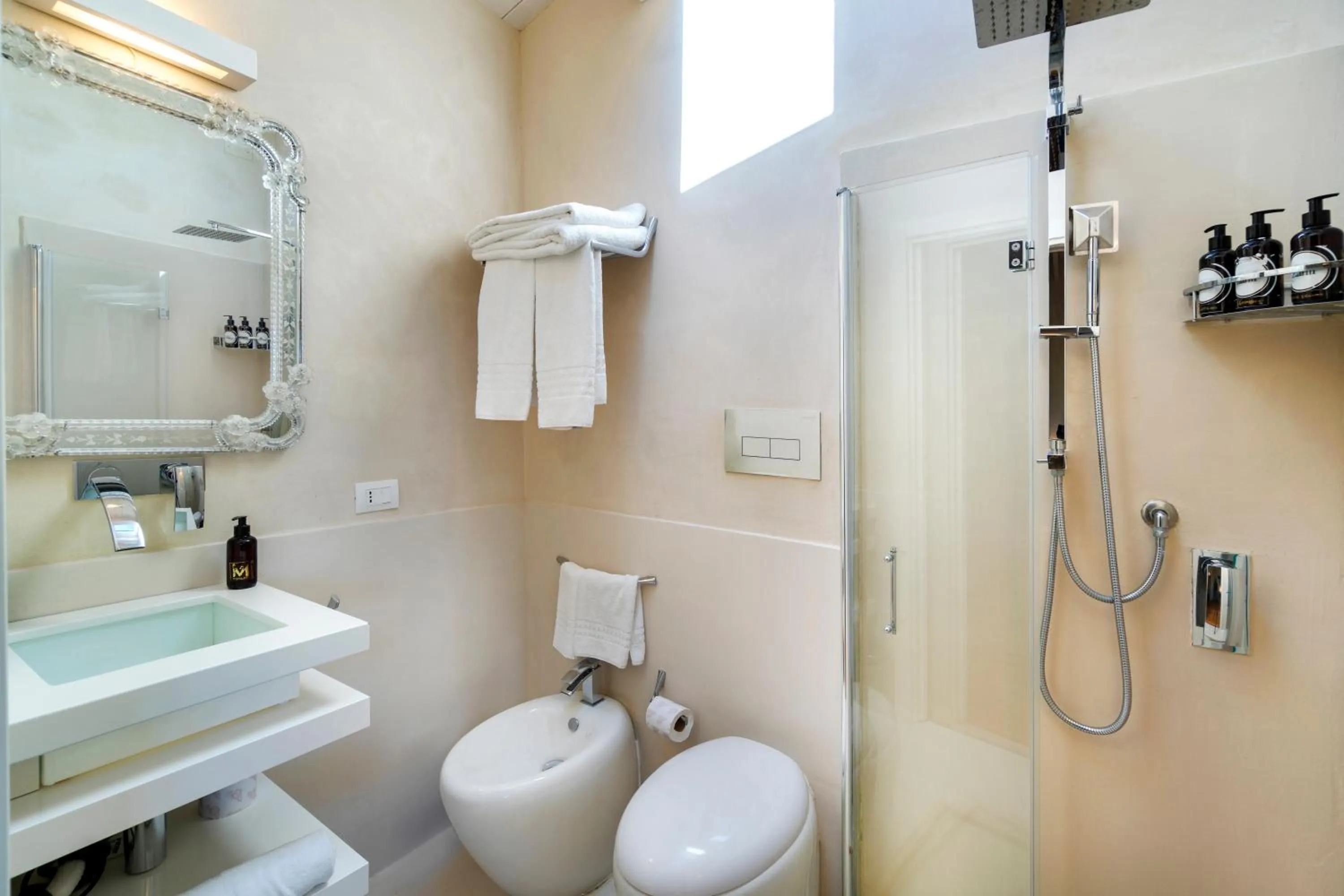 Bathroom in Zahir Country House Boutique Hotel