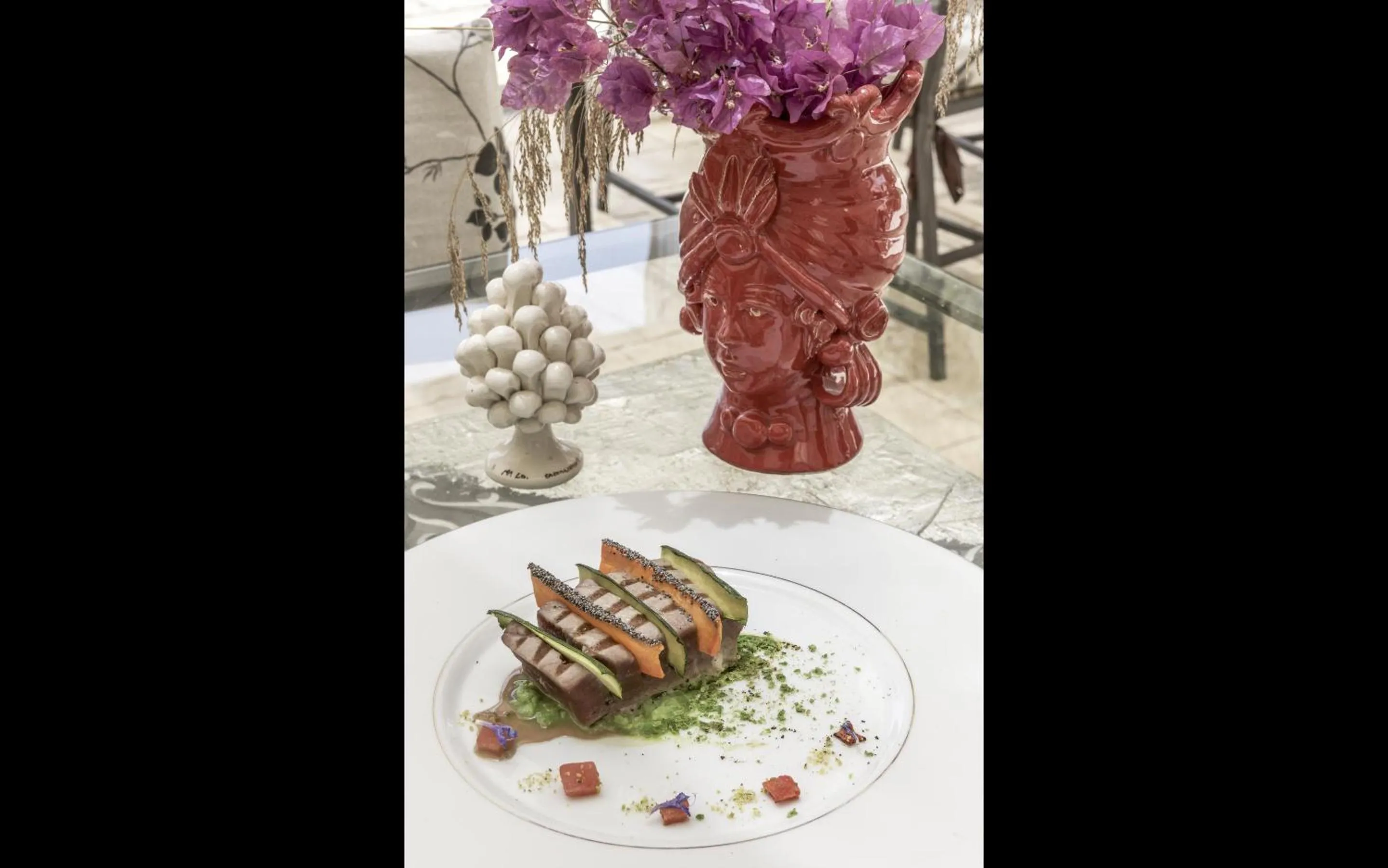 Food and drinks in Zahir Country House Boutique Hotel