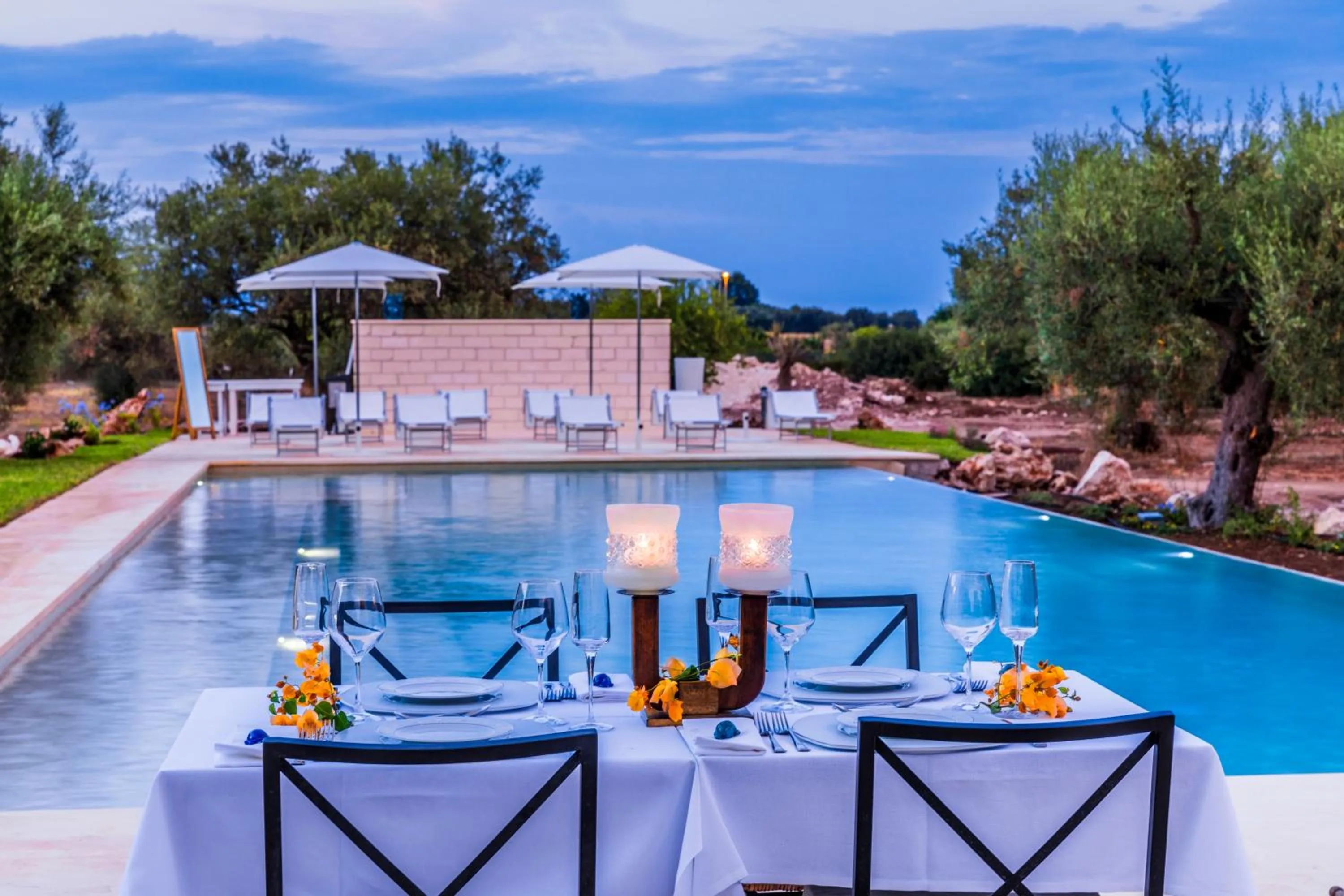 Swimming pool in Zahir Country House Boutique Hotel