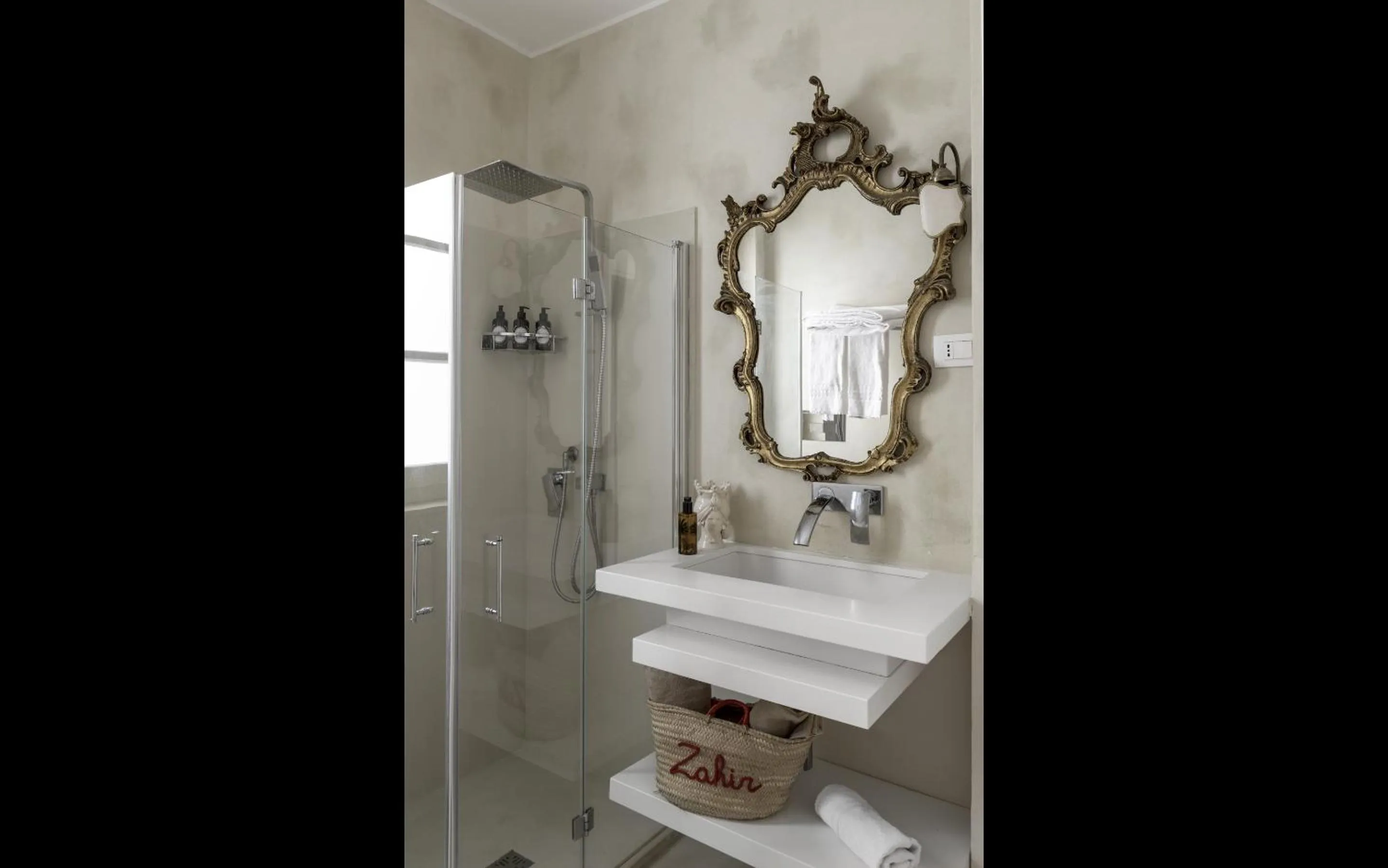 Bathroom in Zahir Country House Boutique Hotel