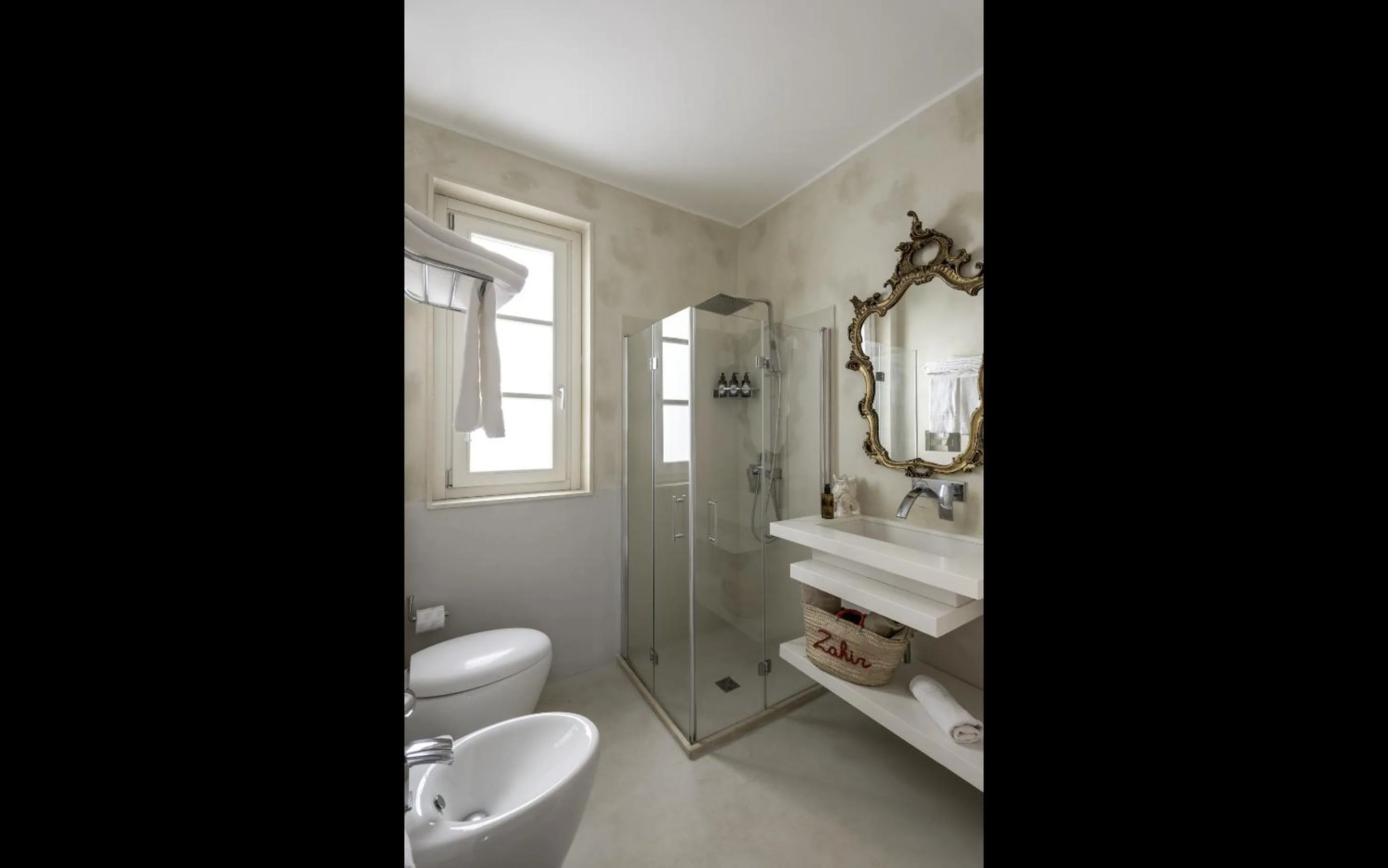 Bathroom in Zahir Country House Boutique Hotel