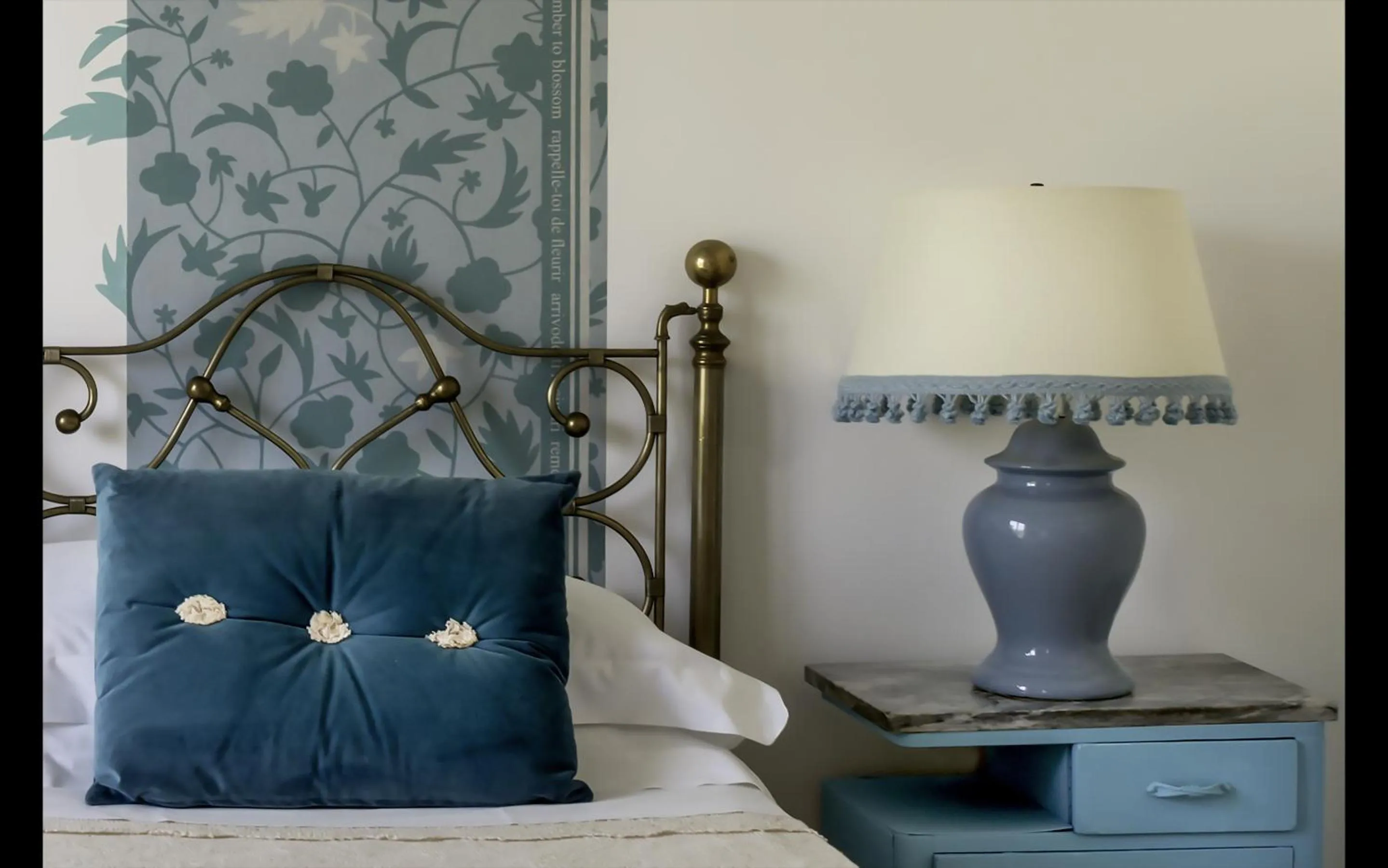 Bed in Zahir Country House Boutique Hotel