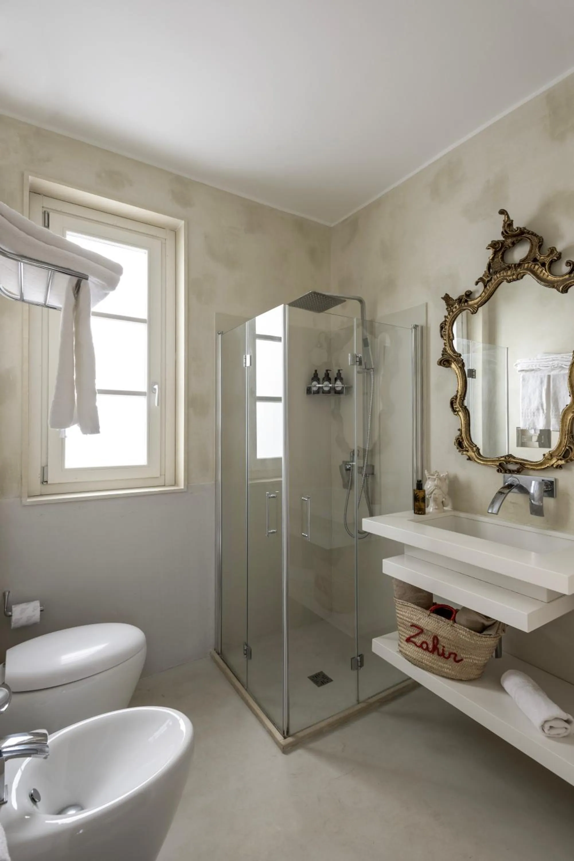 Bathroom in Zahir Country House Boutique Hotel Noto