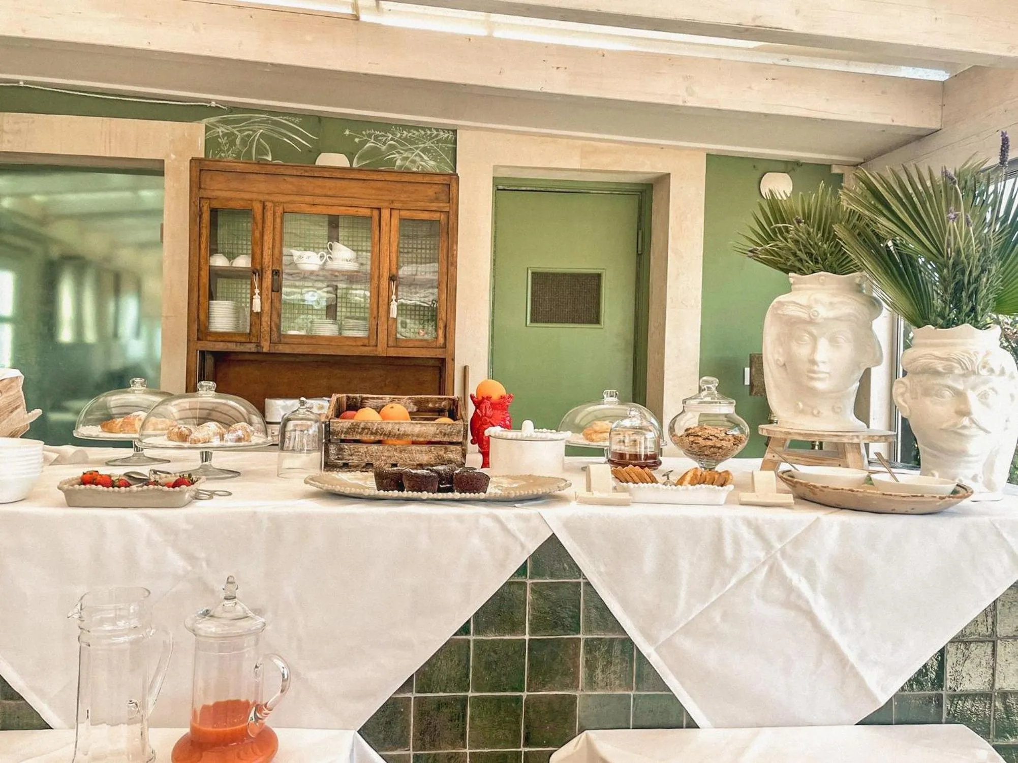 Breakfast in Zahir Country House Boutique Hotel