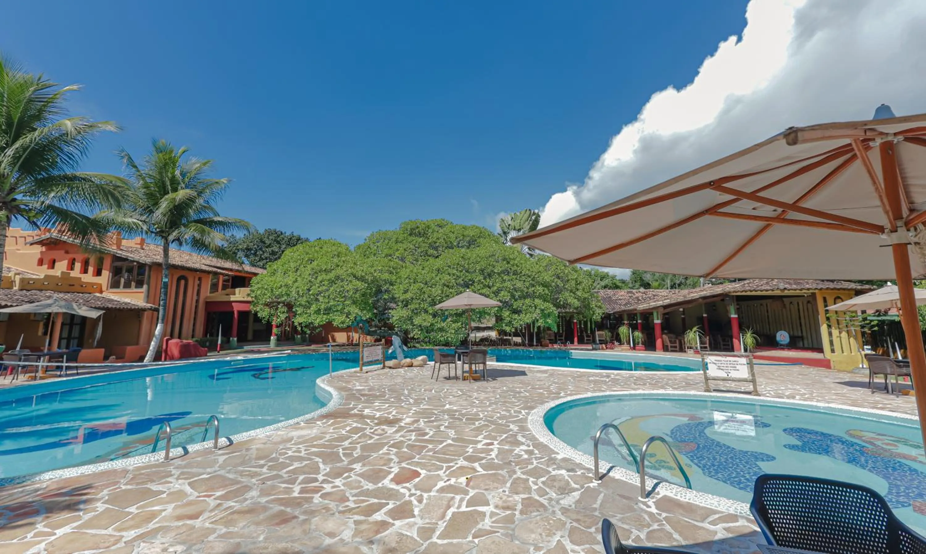 Swimming pool in Estação Santa Fé Hotel e Pousada