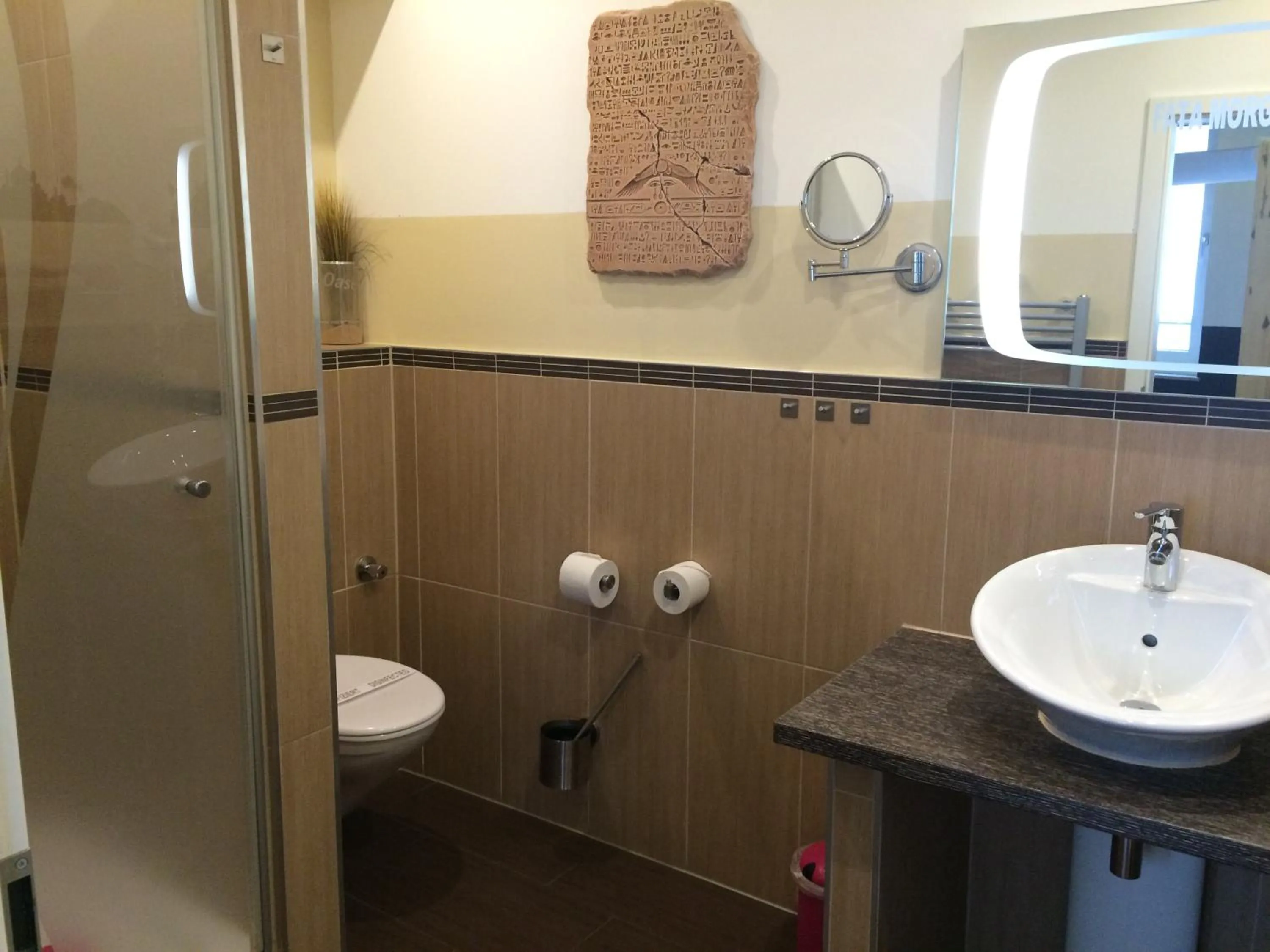 Shower in Hotel Sandmanns am Dom