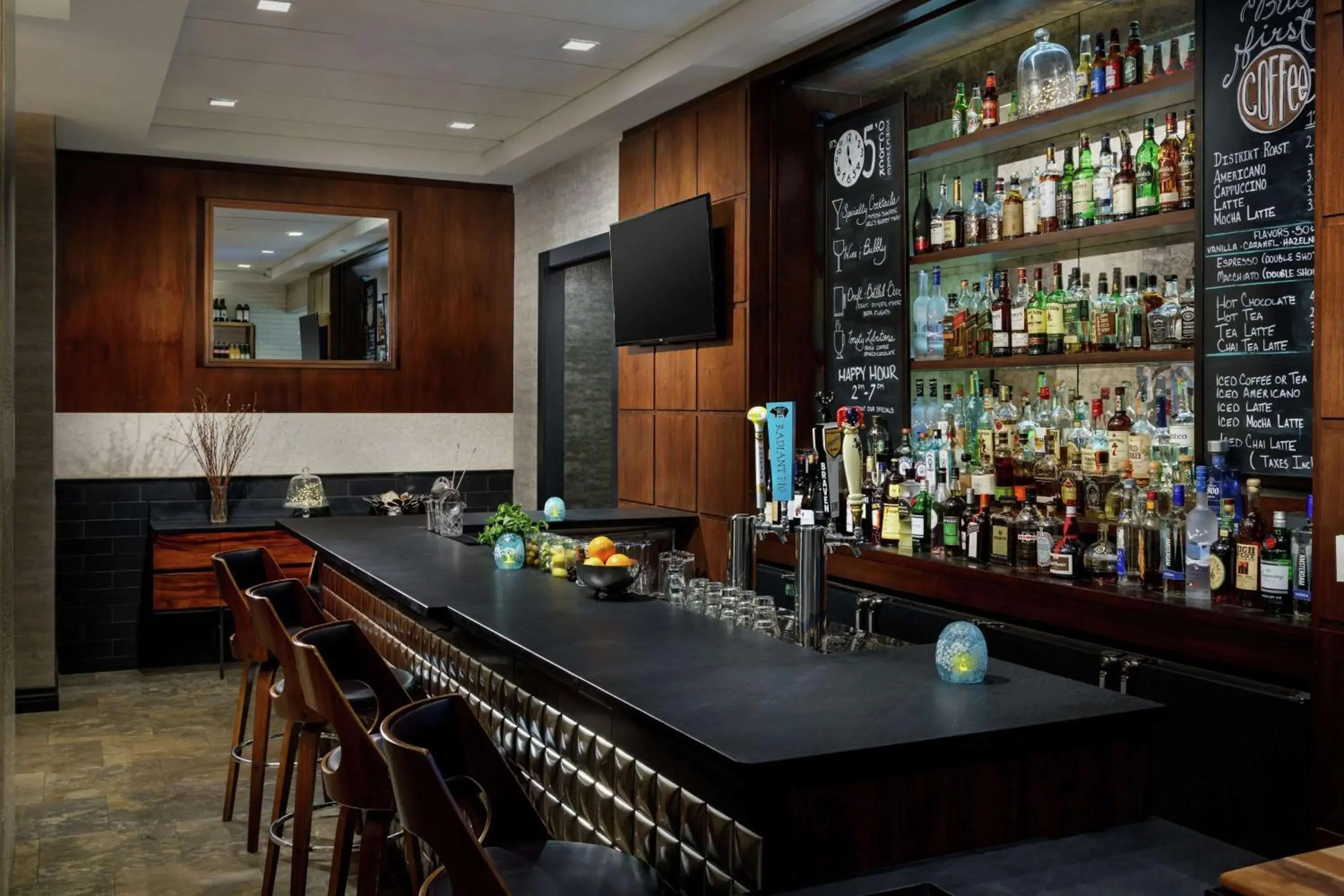 Lounge or bar in Distrikt Hotel New York City, Tapestry Collection by Hilton Lounge or bar in Distrikt Hotel New York City, Tapestry Collection by Hilton