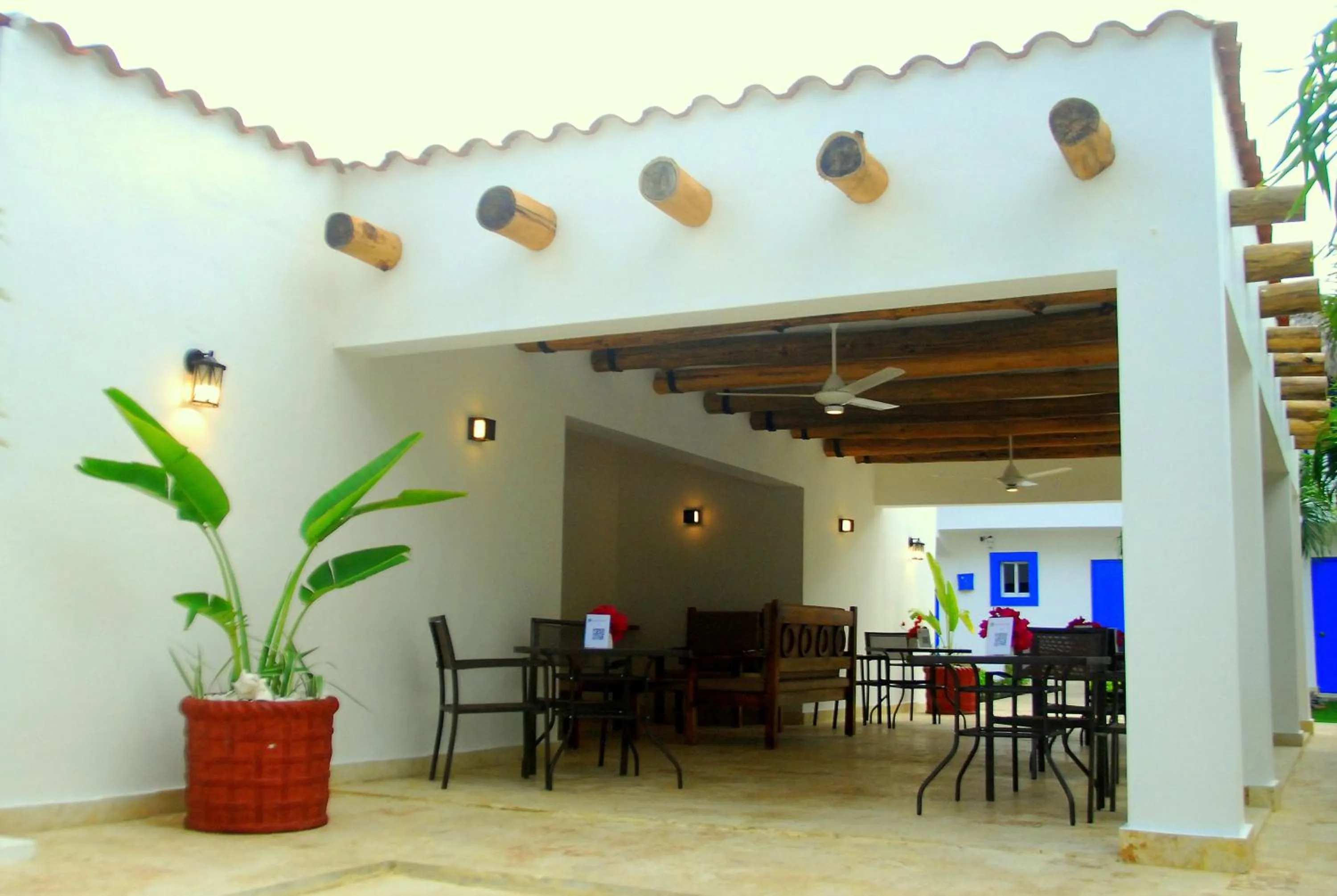Lounge or bar in Nuovo Hotel Playa Catalina