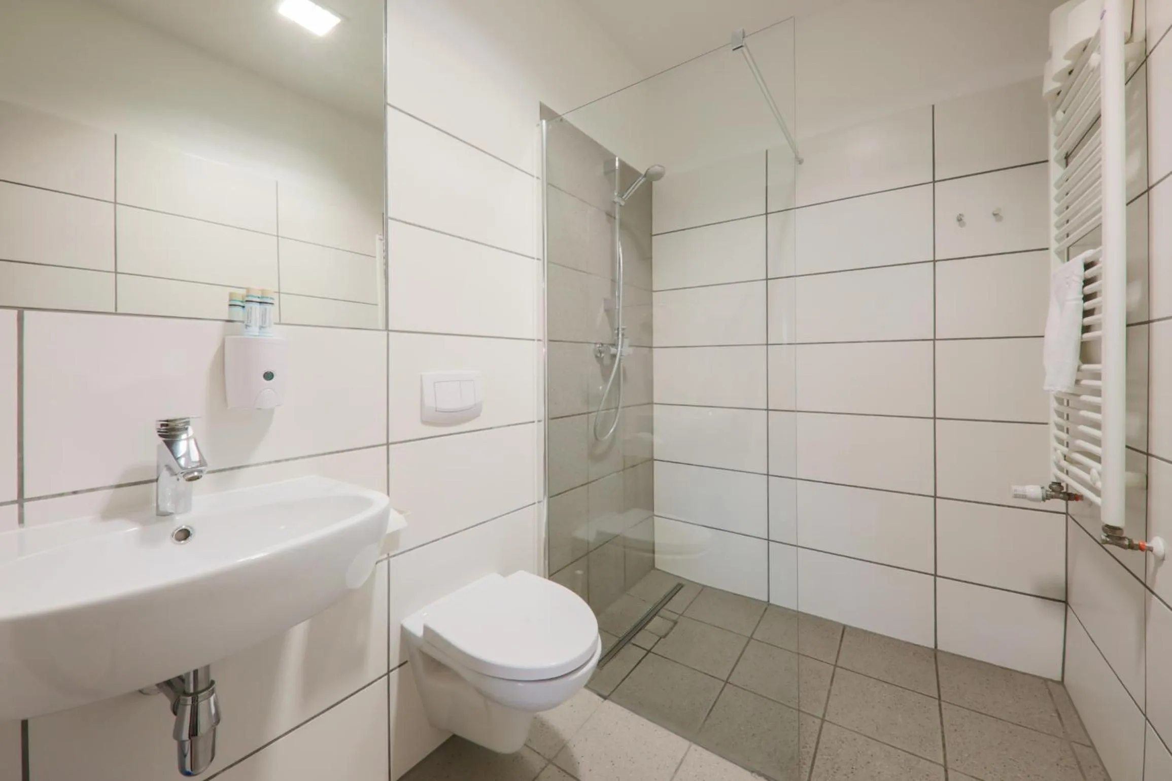 Bathroom in Kamienica Pod Aniołami