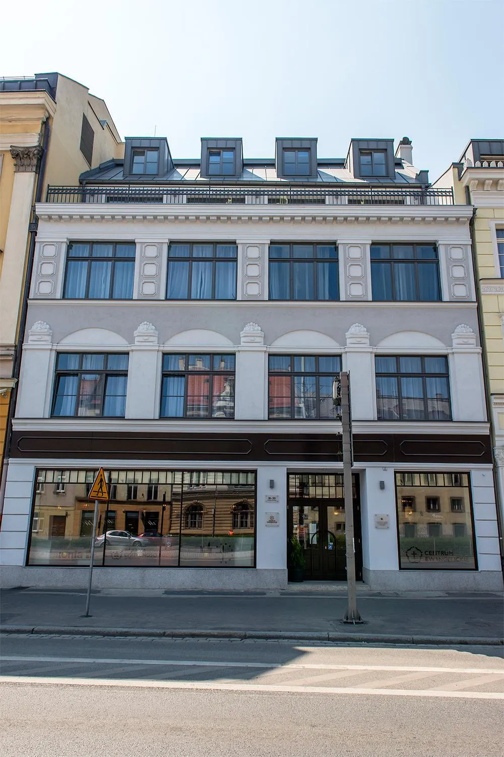 Property building in Kamienica Pod Aniołami