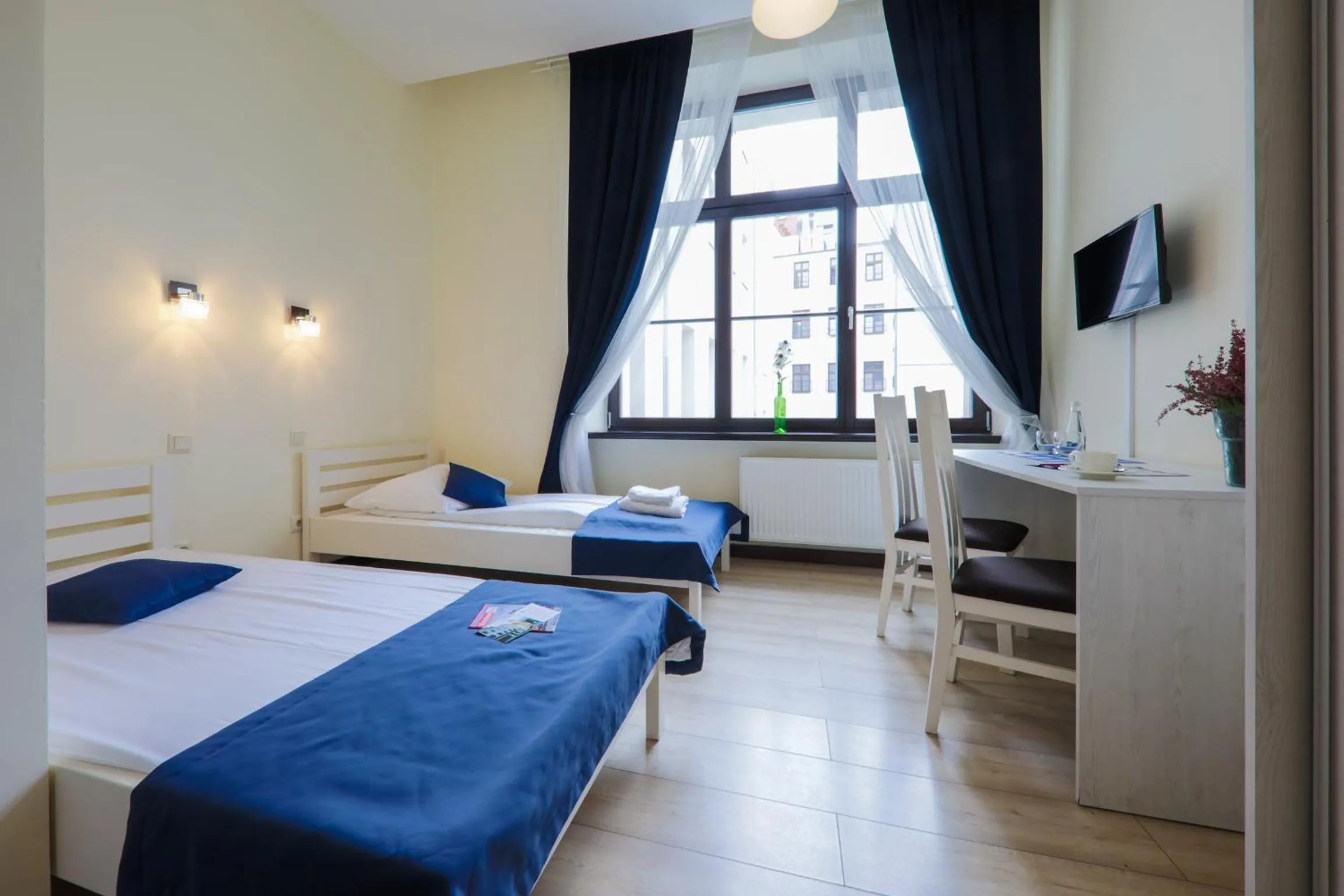 Photo of the whole room, Bed in Kamienica Pod Aniołami