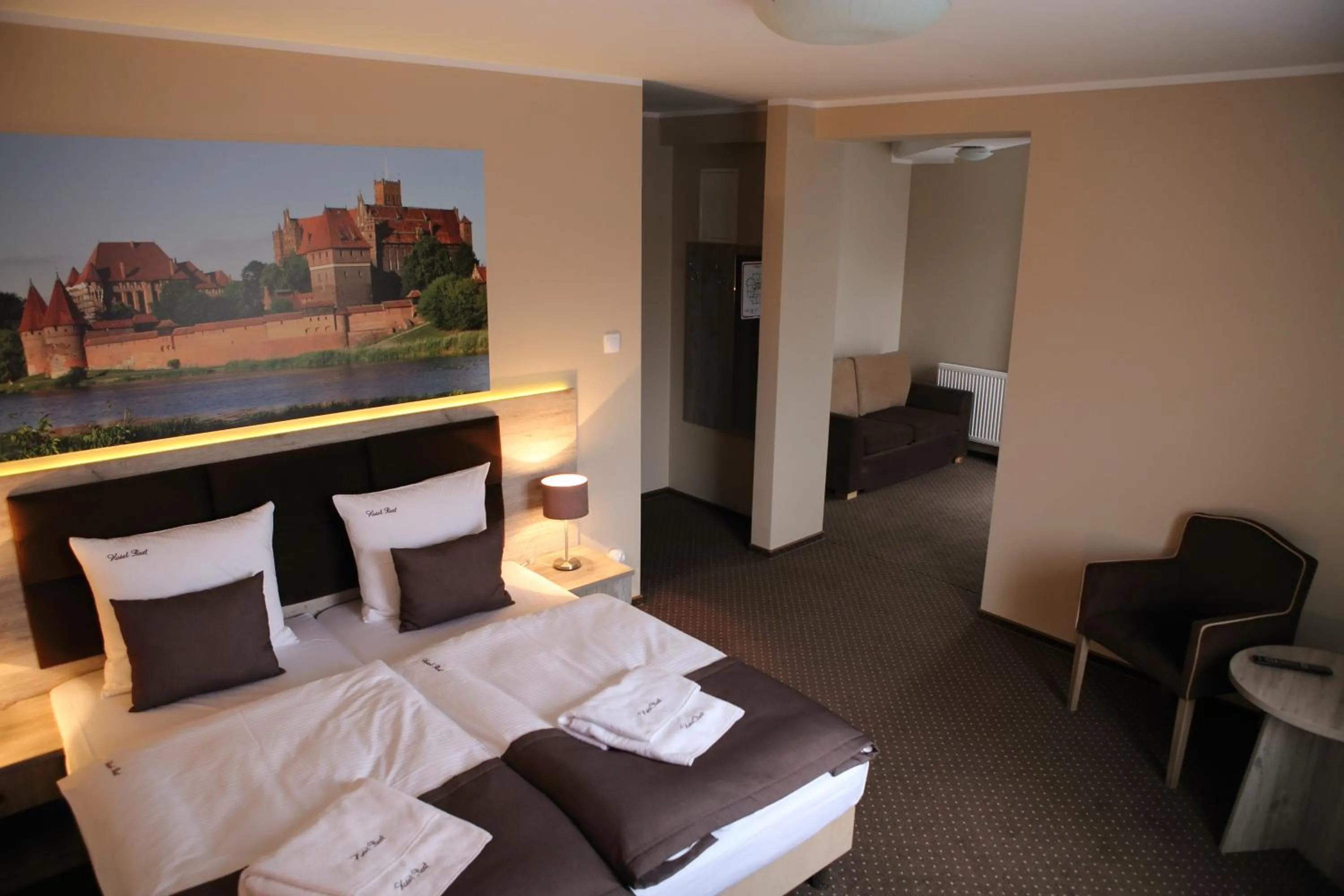 Photo of the whole room, Bed in Hotel Piast przy Zamku