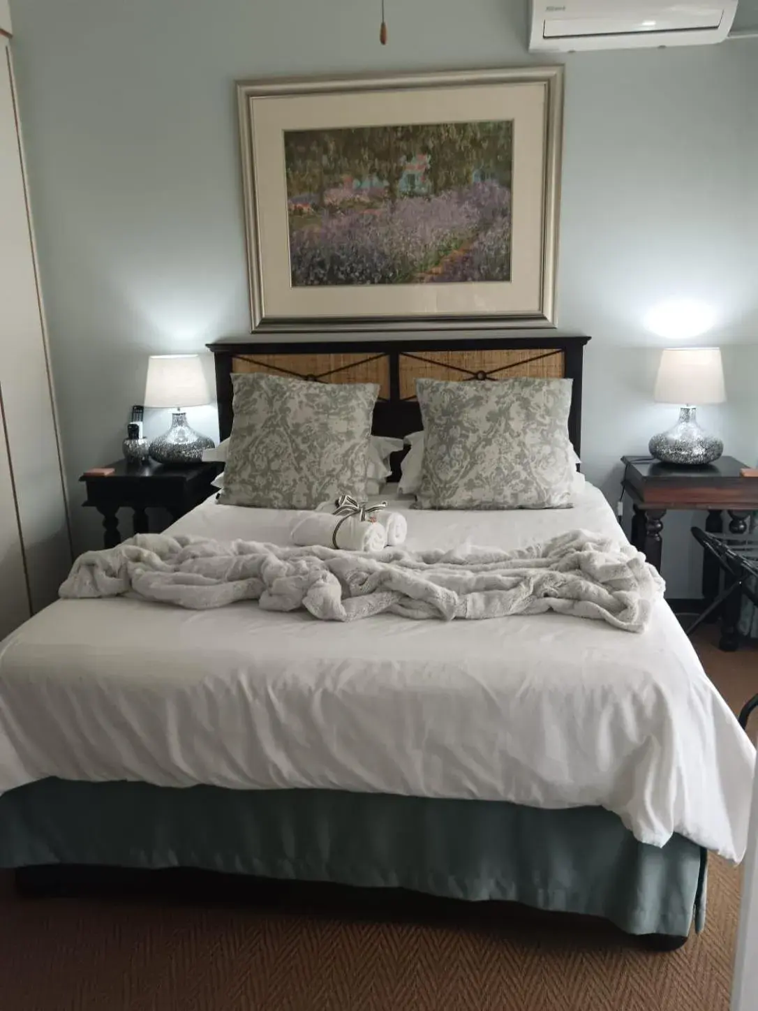 Double Room in Hillton Manor Guest House Double Room in Hillton Manor Guest House