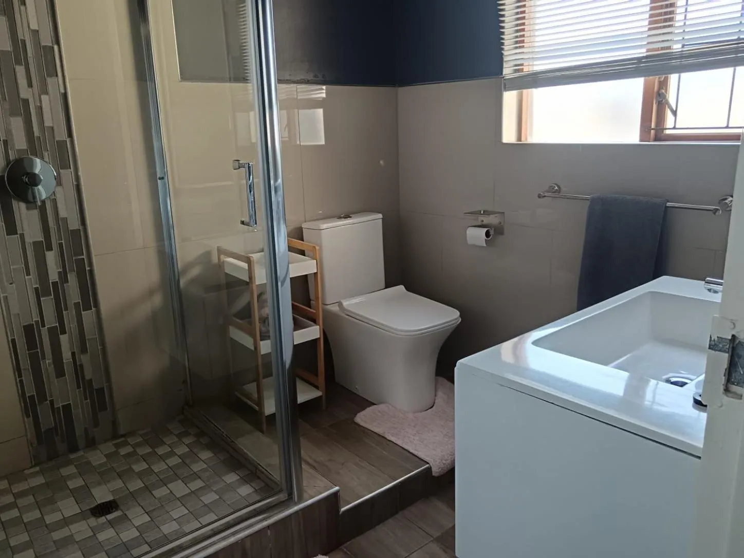 Bathroom in Hillton Manor Guest House