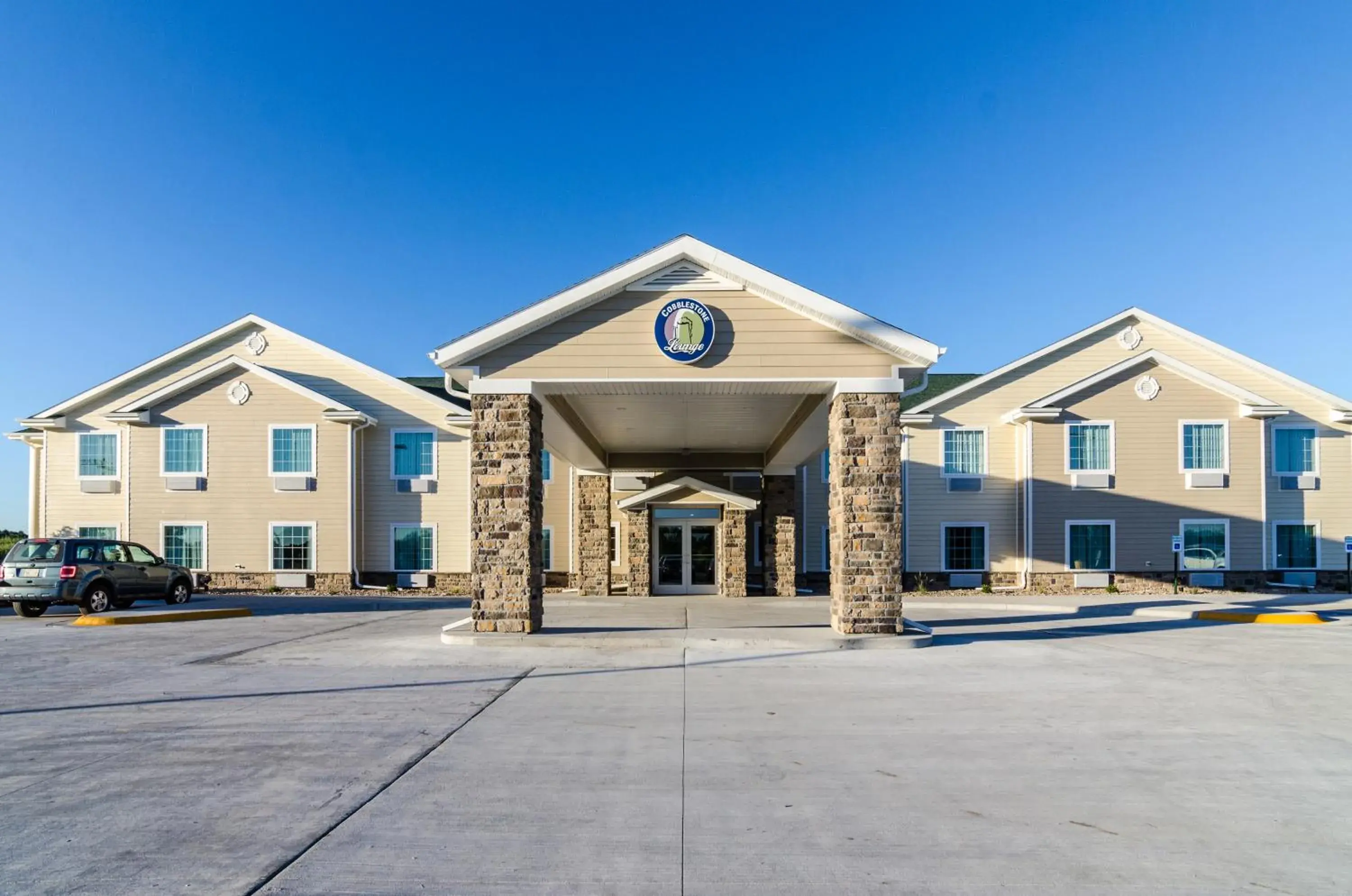 Property building in Cobblestone Inn & Suites - Ord Property building in Cobblestone Inn & Suites - Ord