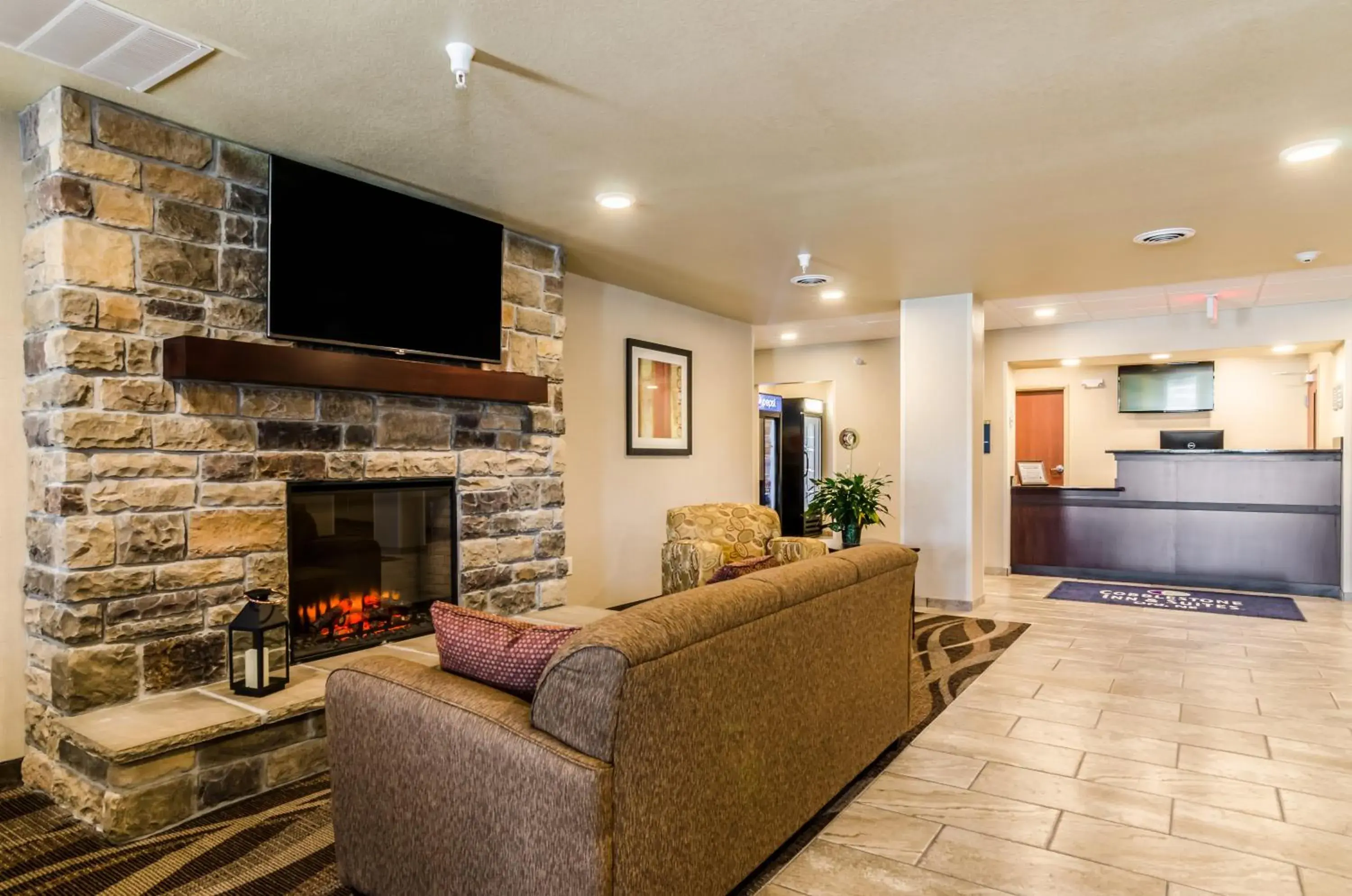 Lobby or reception in Cobblestone Inn & Suites - Ord Lobby or reception in Cobblestone Inn & Suites - Ord