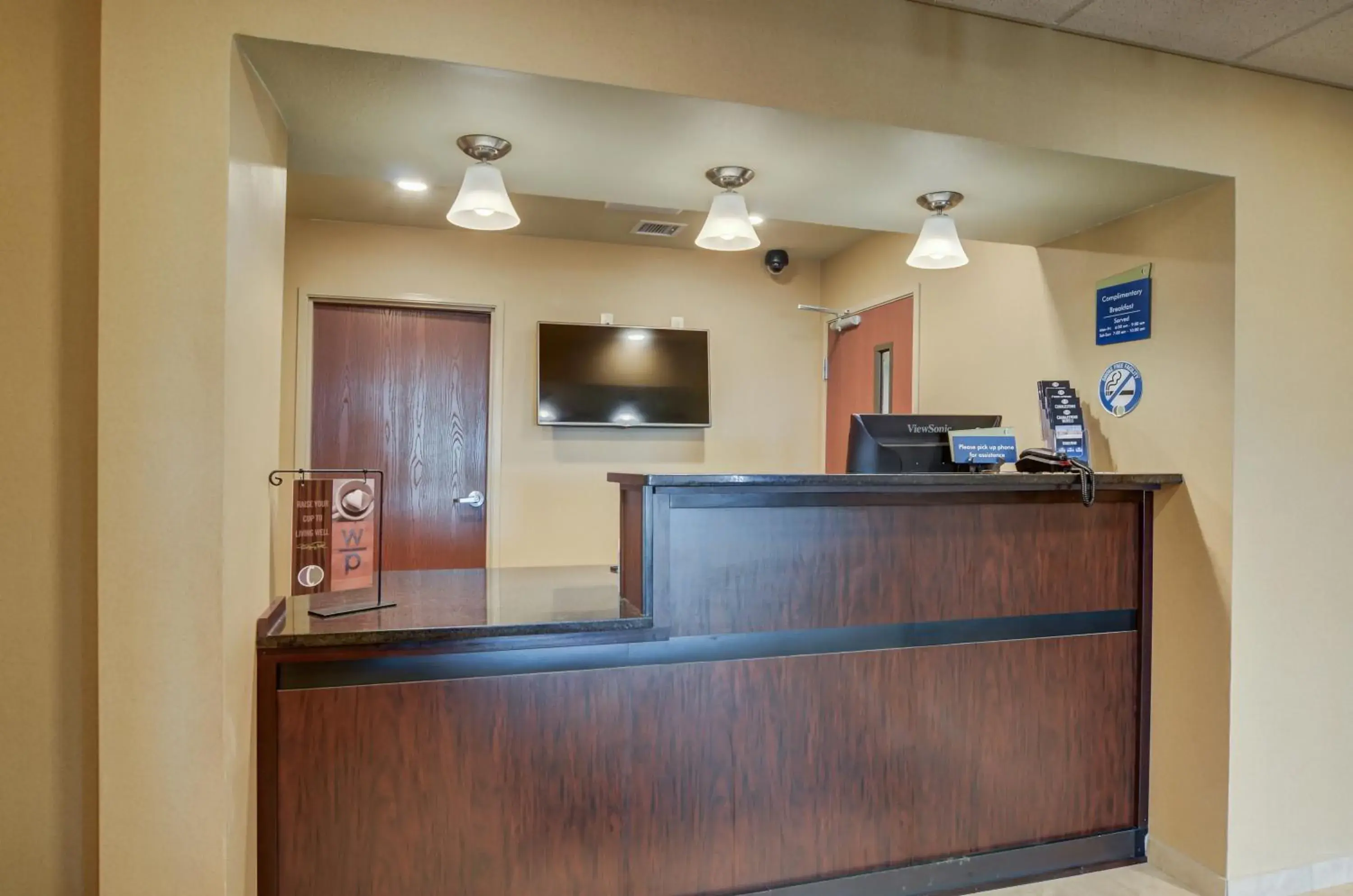 Lobby or reception in Cobblestone Inn & Suites - Ord Lobby or reception in Cobblestone Inn & Suites - Ord