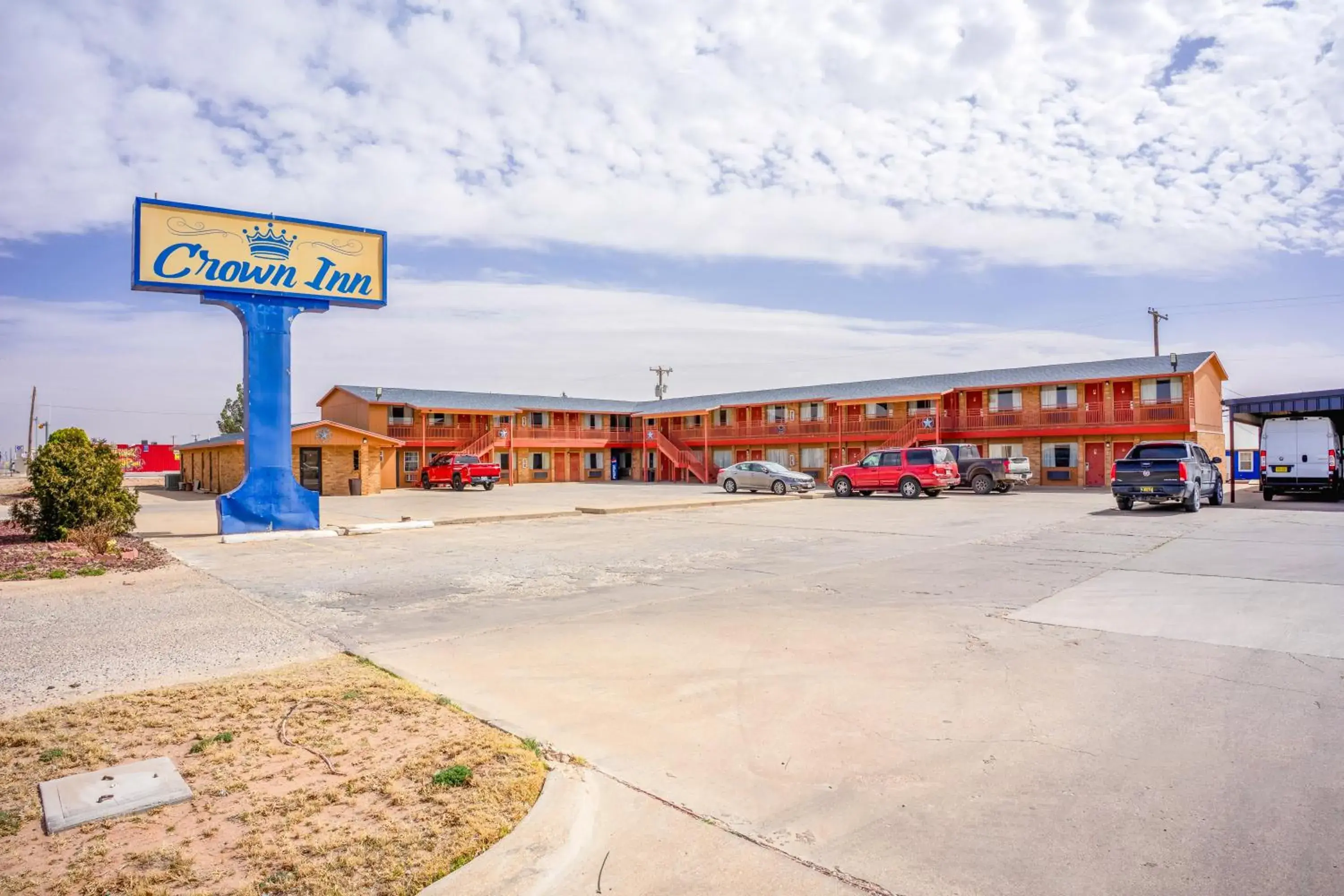 Facade/entrance in Crown Inn By OYO Denver Tx Facade/entrance in Crown Inn By OYO Denver Tx