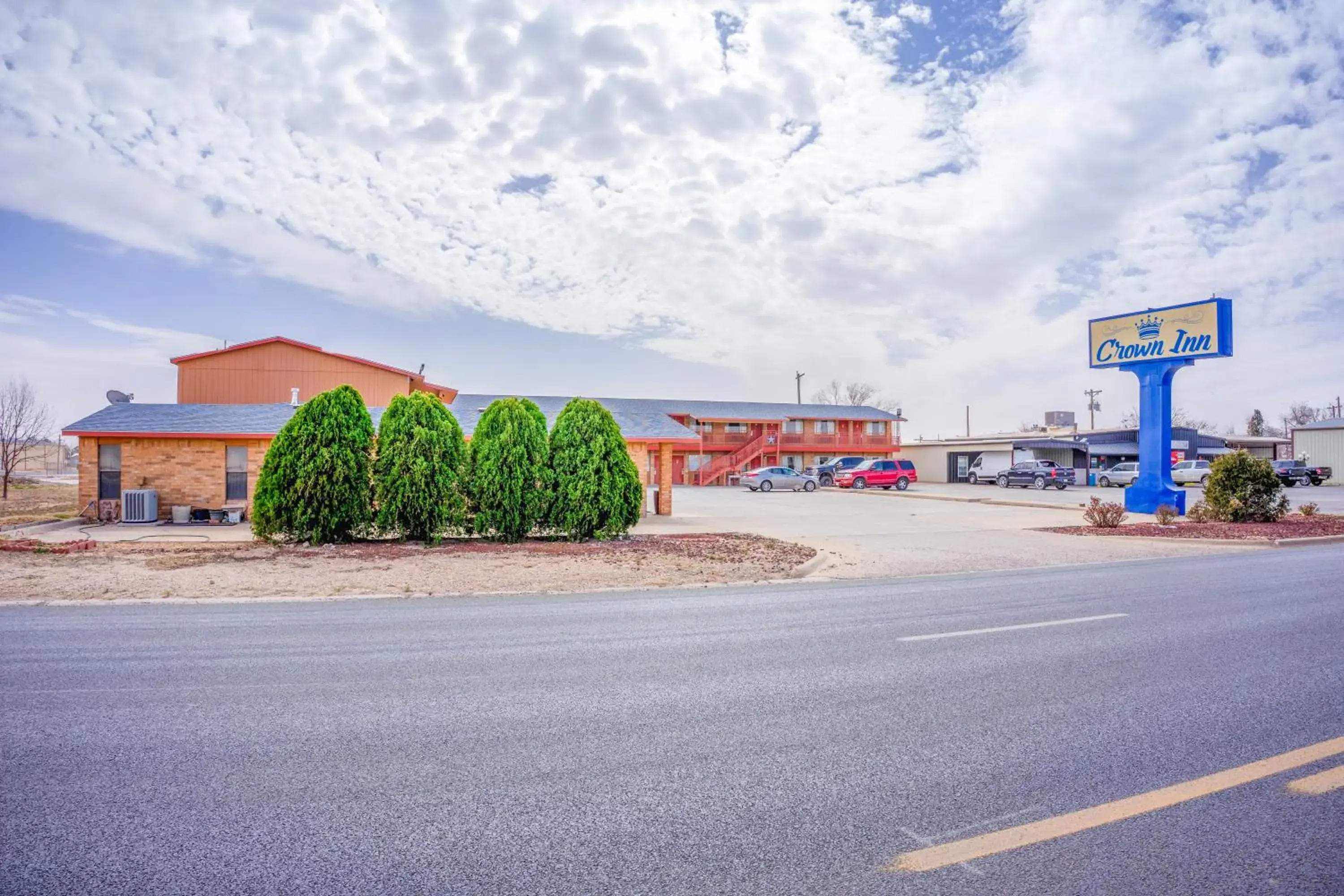 Facade/entrance in Crown Inn By OYO Denver Tx Facade/entrance in Crown Inn By OYO Denver Tx