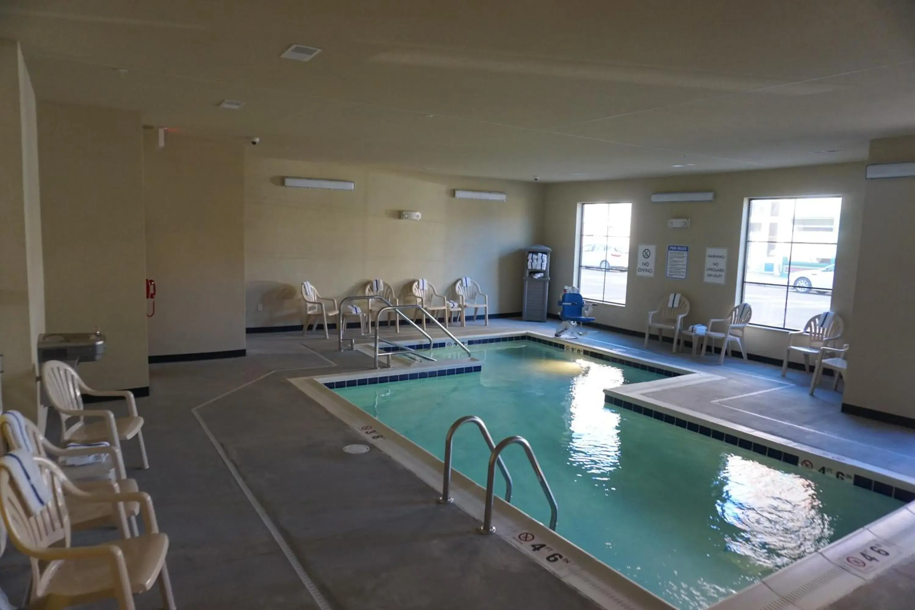 Swimming pool in Cobblestone Hotel & Suites - Chippewa Falls Swimming pool in Cobblestone Hotel & Suites - Chippewa Falls