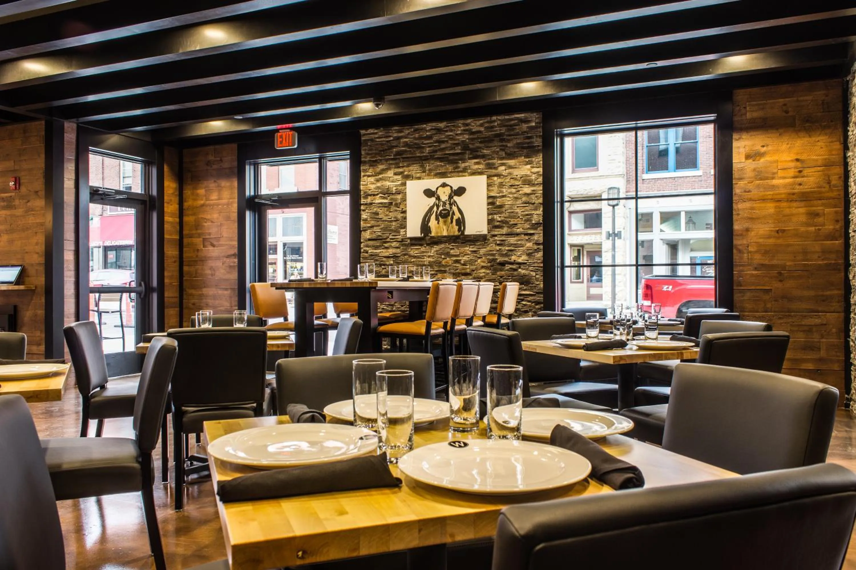 Restaurant/places to eat in Cobblestone Hotel & Suites - Chippewa Falls