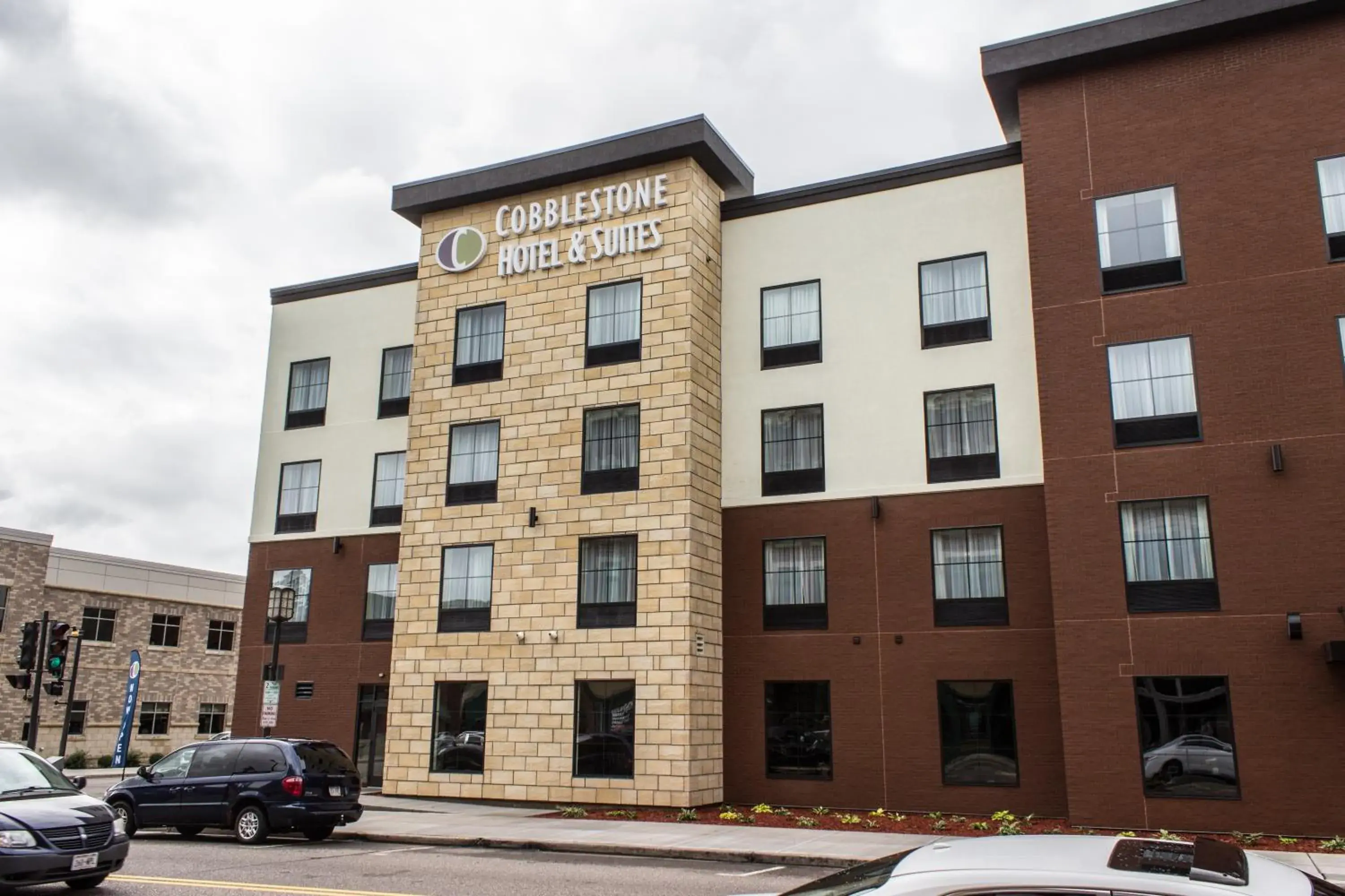 Property building in Cobblestone Hotel & Suites - Chippewa Falls Property building in Cobblestone Hotel & Suites - Chippewa Falls