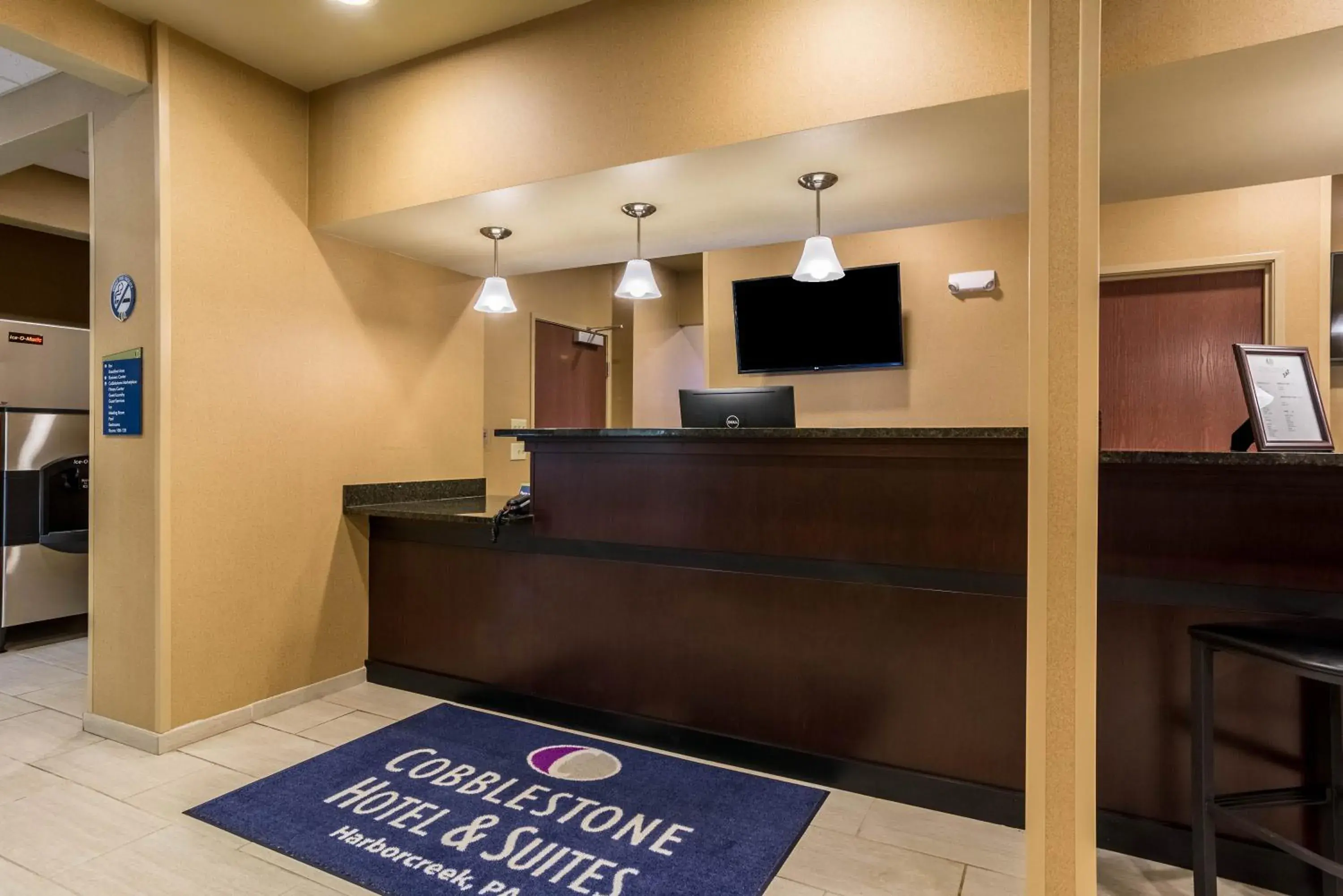 Lobby or reception in Cobblestone Hotel & Suites - Harborcreek Lobby or reception in Cobblestone Hotel & Suites - Harborcreek