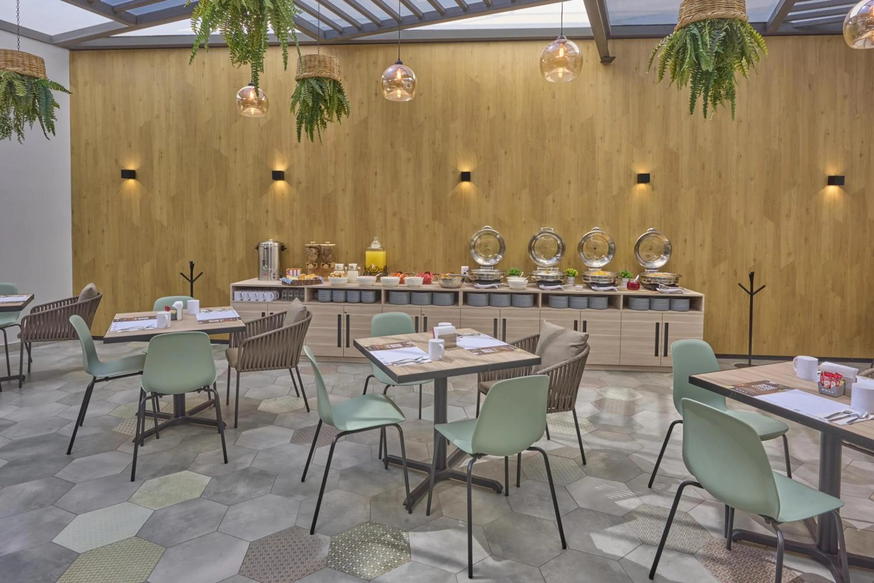 Restaurant/places to eat in KALI La Raza Mexico City