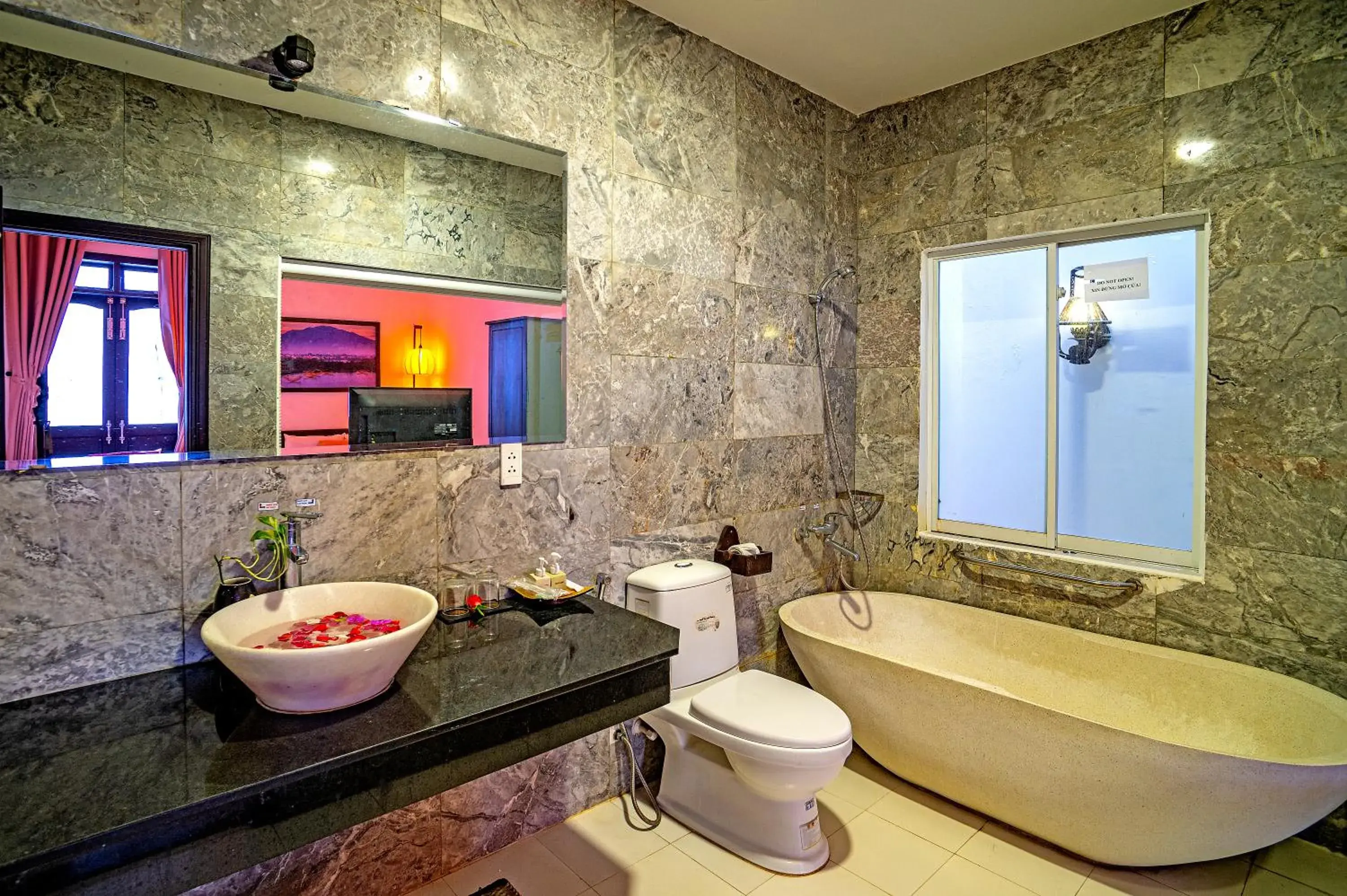Deluxe Triple Room in The House 36 Deluxe Triple Room in The House 36